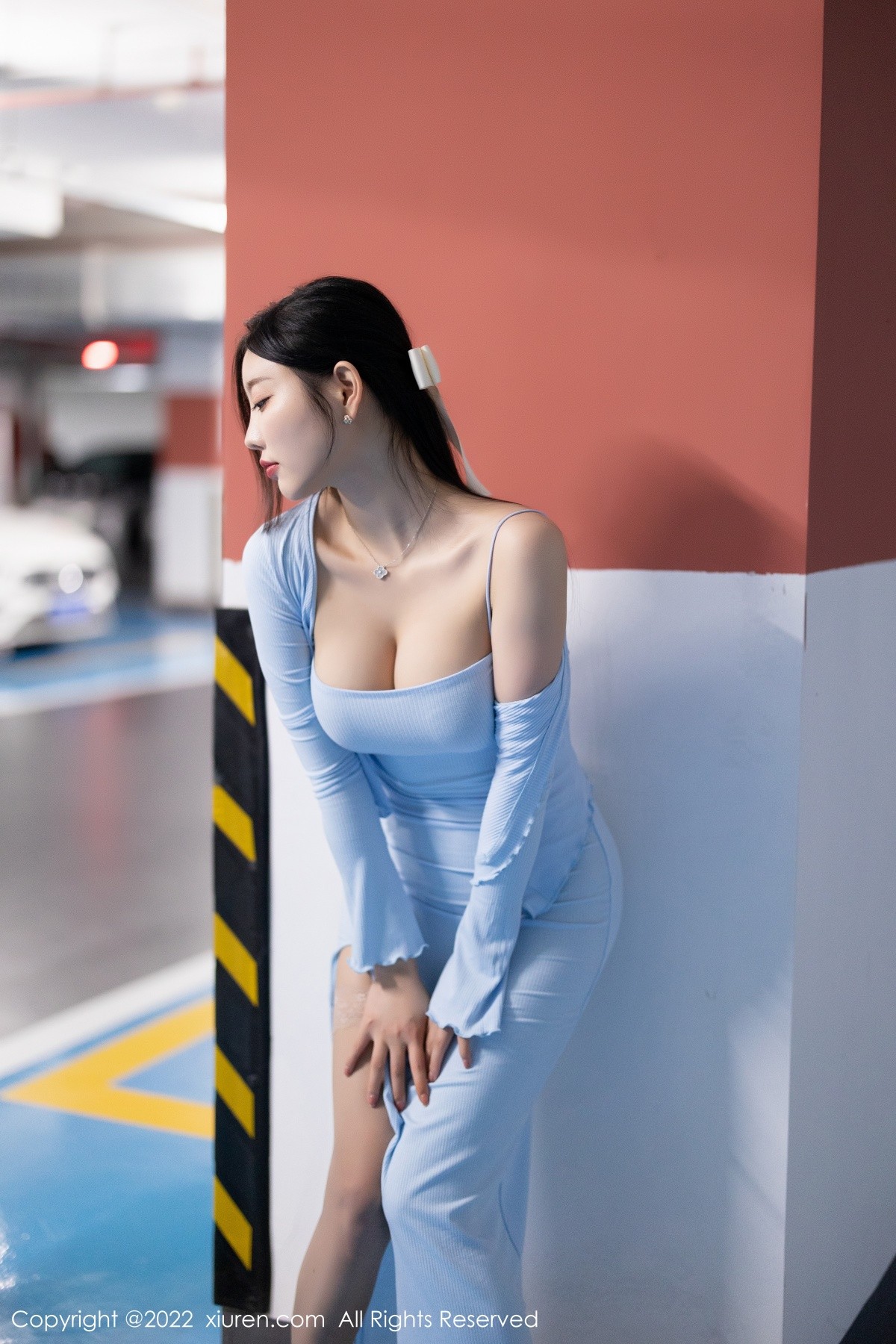 xgyw.top_XiuRen第5144期_女神杨晨晨Yome都市丽人系列淡蓝长裙配蕾丝袜完美诱惑写真101P