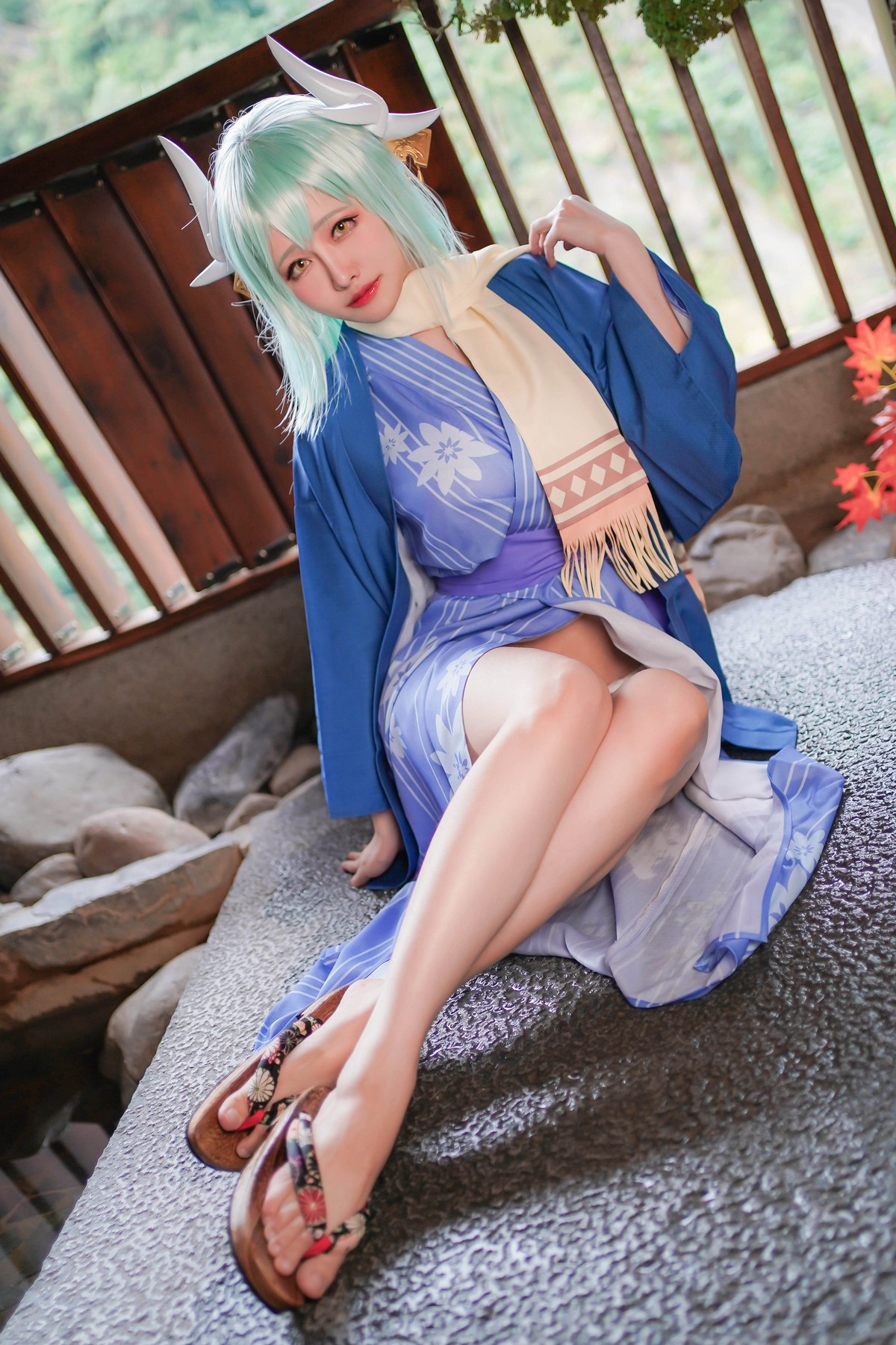 xgyw.top_Coser美女Arty亚缇Kiyohime主题温泉边半脱露白色蕾丝内衣秀豪乳翘臀诱惑写真48P