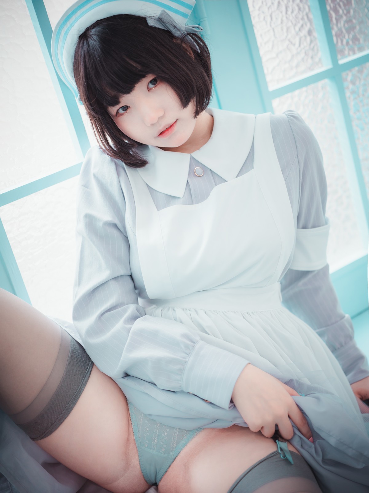 xgyw.top_[DJAWA]No.095_模特Mimmi_St. Esther主题私房短裙下性感灰丝吊袜秀翘臀诱惑写真136P
