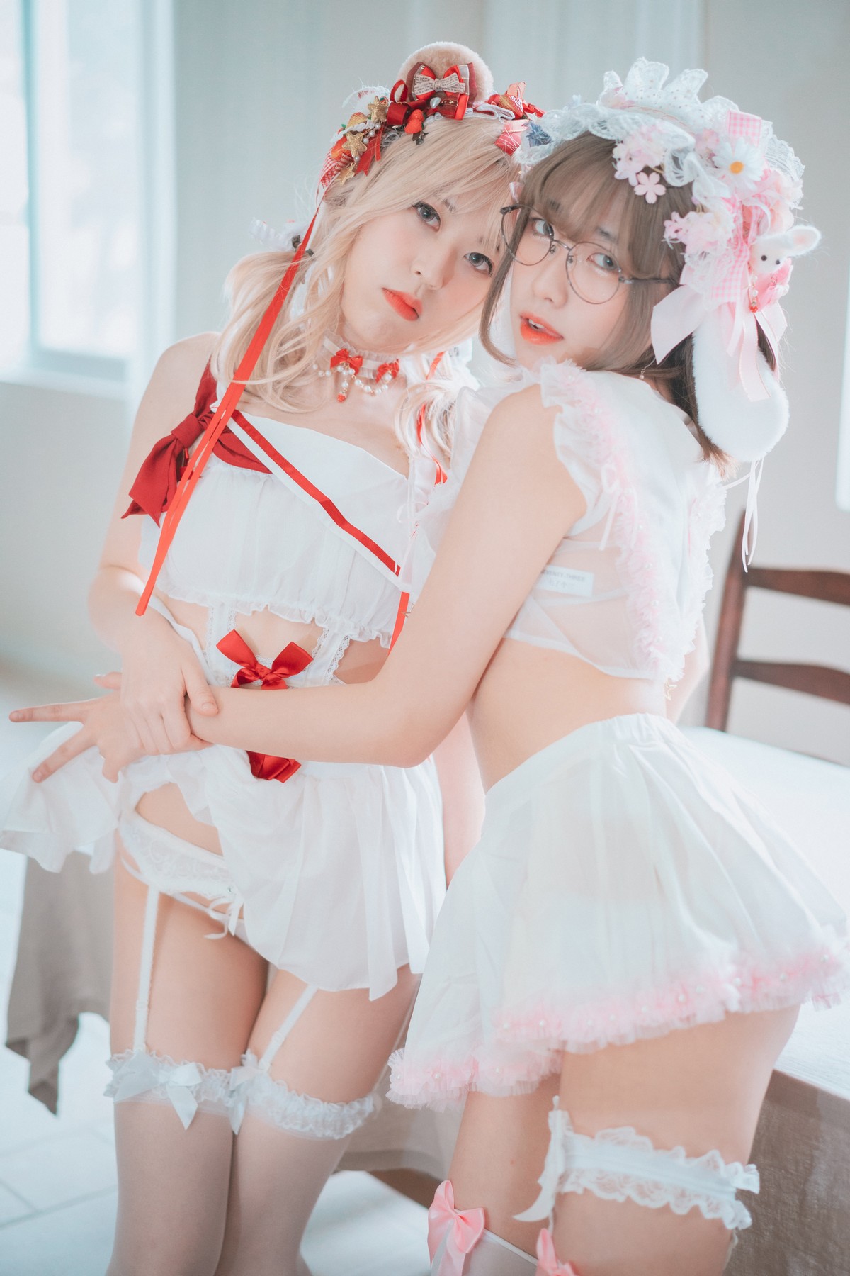 xgyw.top_[DJAWA]No.094_模特Sonson & Mozzi_Spring Comes Twice主题性感姐妹花私房诱惑写真61P