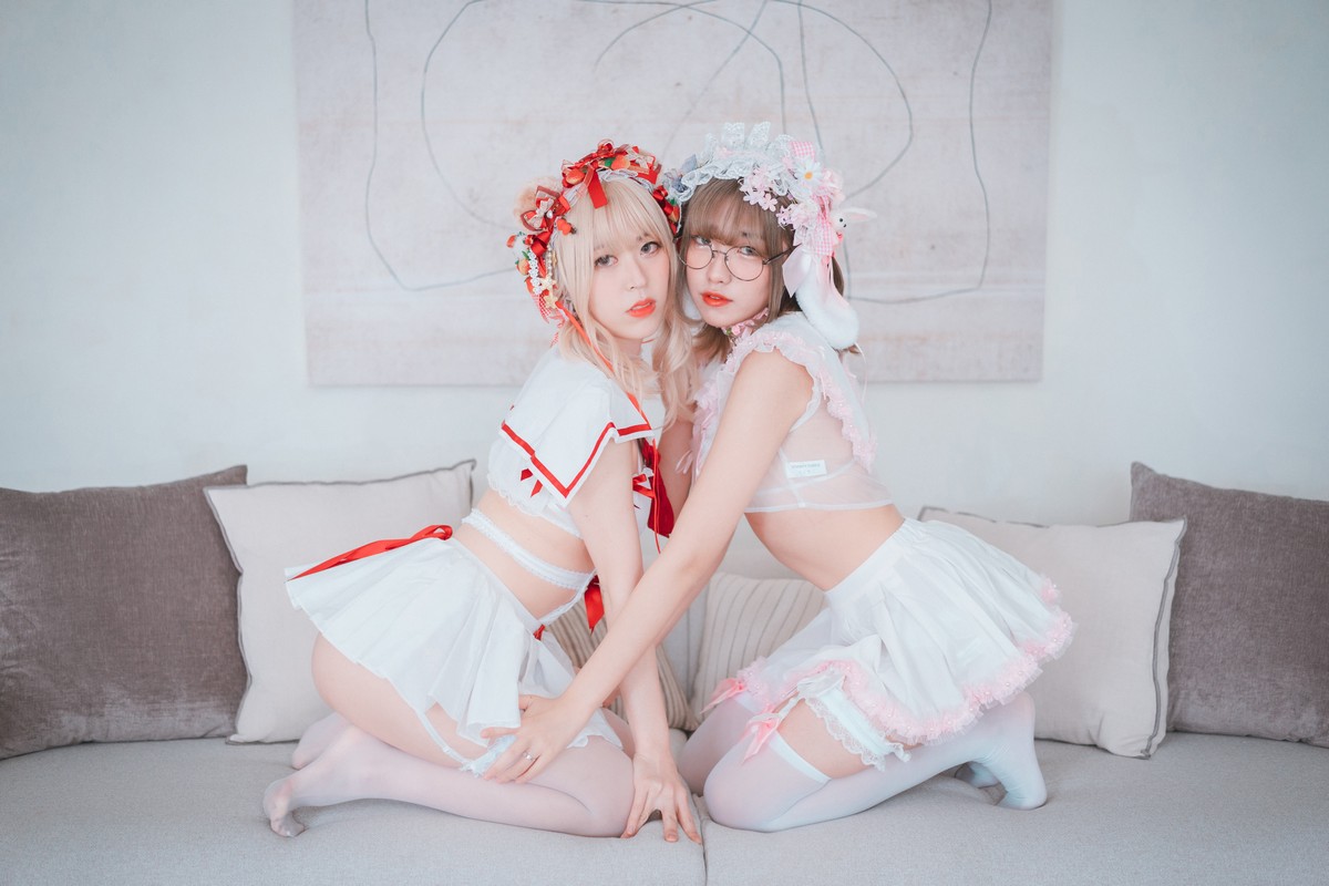 xgyw.top_[DJAWA]No.094_模特Sonson & Mozzi_Spring Comes Twice主题性感姐妹花私房诱惑写真61P