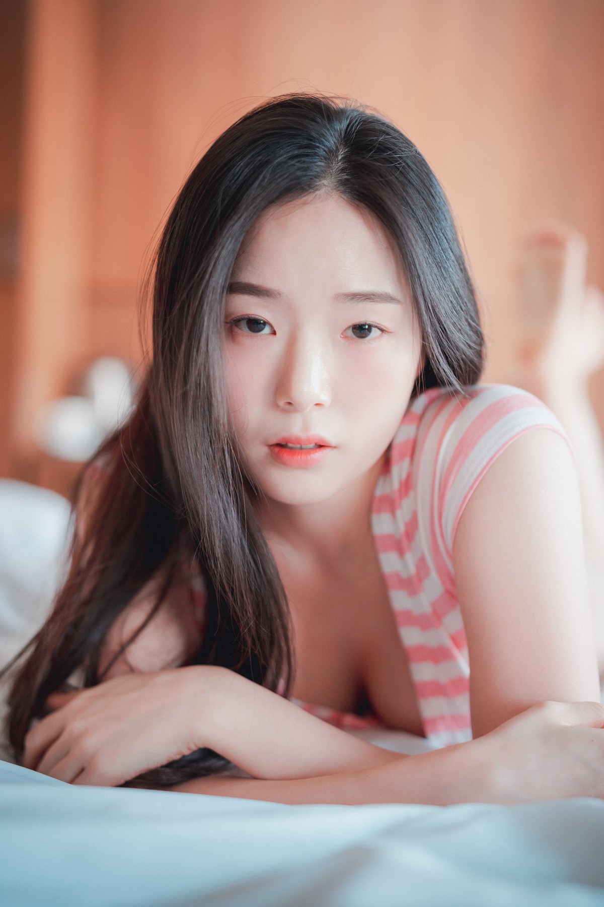 xgyw.top_[DJAWA]No.096_模特PIA_Staycation主题私房浴室性感红色高叉连体衣湿身诱惑写真69P