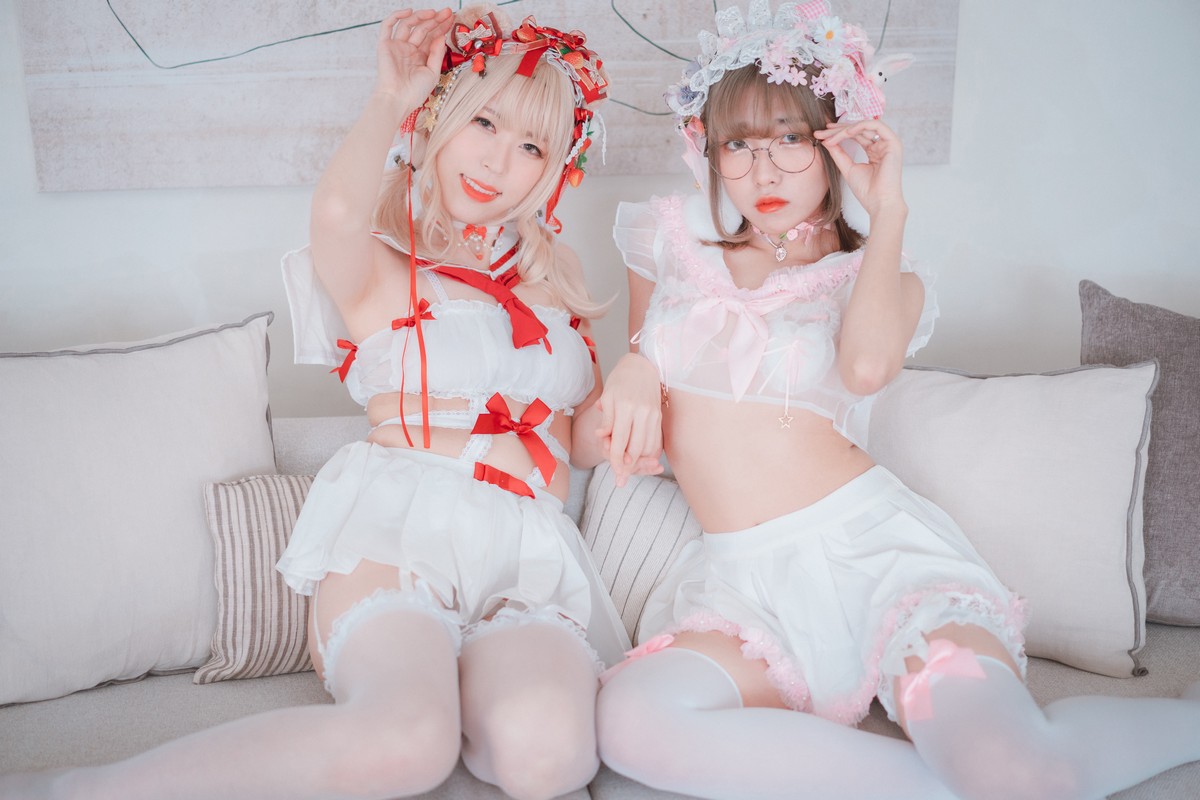 xgyw.top_[DJAWA]No.094_模特Sonson & Mozzi_Spring Comes Twice主题性感姐妹花私房诱惑写真61P