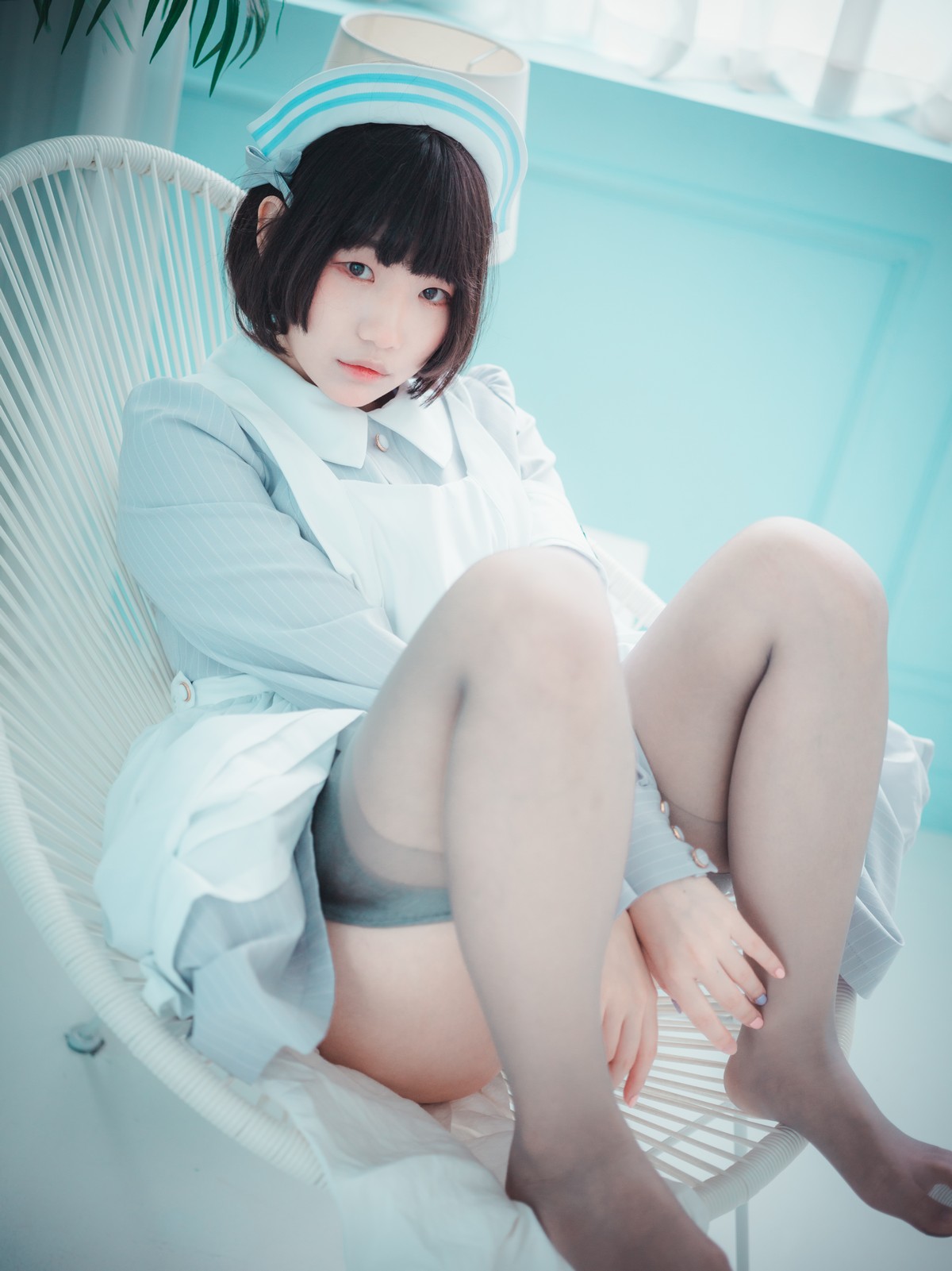 xgyw.top_[DJAWA]No.095_模特Mimmi_St. Esther主题私房短裙下性感灰丝吊袜秀翘臀诱惑写真136P