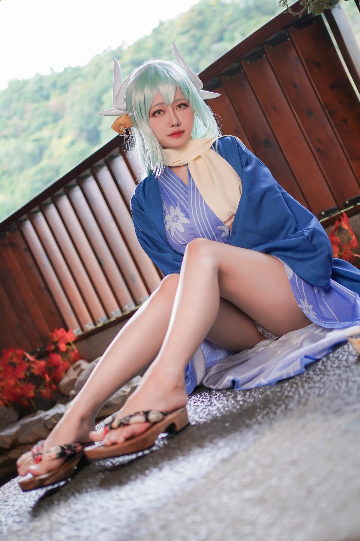 xgyw.top_Coser美女Arty亚缇Kiyohime主题温泉边半脱露白色蕾丝内衣秀豪乳翘臀诱惑写真48P