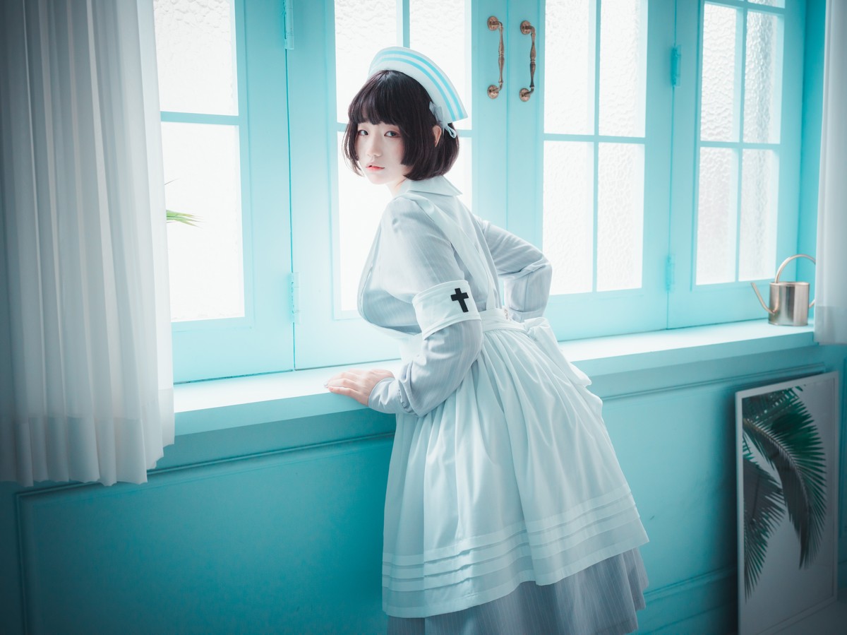 xgyw.top_[DJAWA]No.095_模特Mimmi_St. Esther主题私房短裙下性感灰丝吊袜秀翘臀诱惑写真136P
