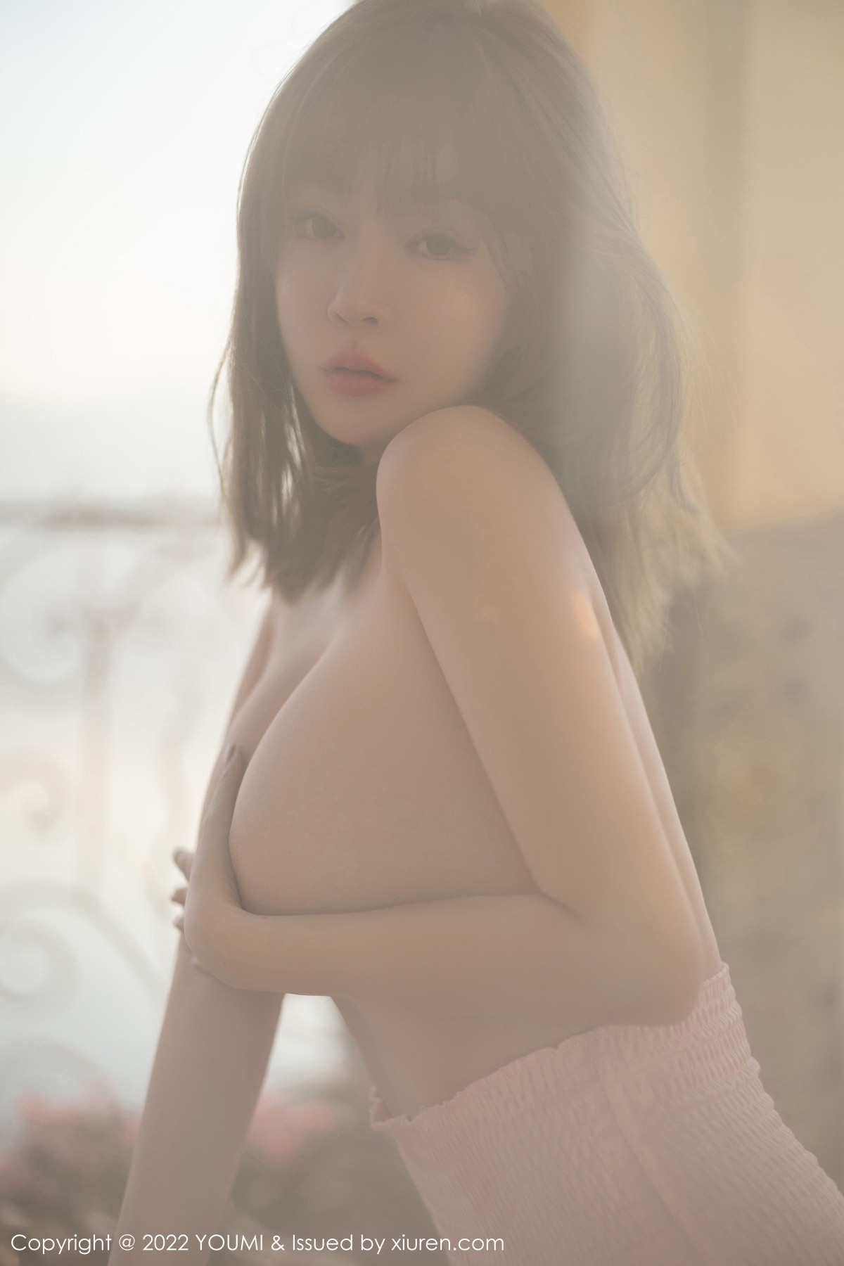 xgyw.top_[YouMi尤蜜荟]Vol.804_女神王雨纯大理旅拍粉色露肩衣配粉红短裙秀丰满身材诱惑写真63P