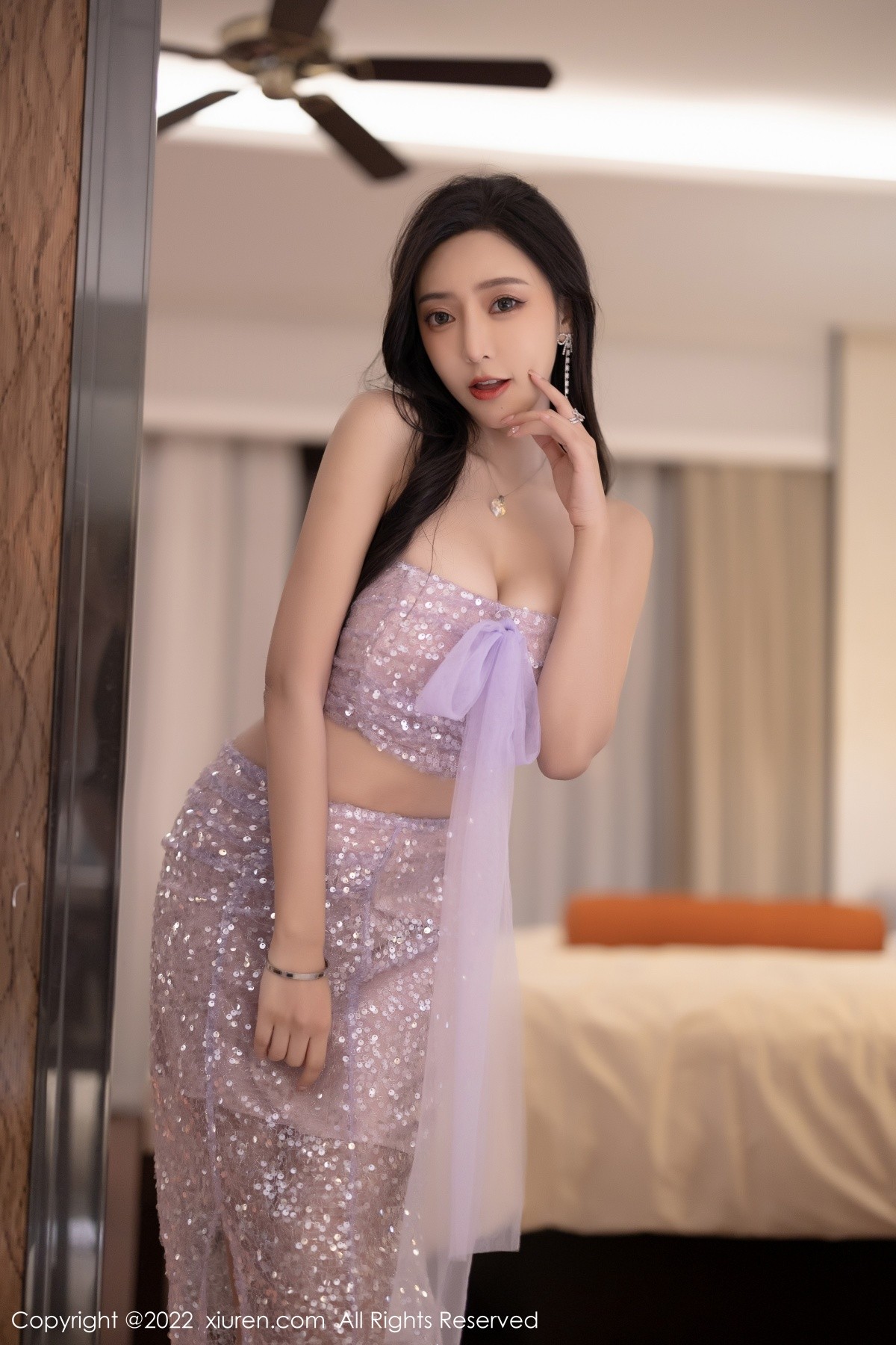 xgyw.top_XiuRen第5161期_女神王馨瑶yanni厦门旅拍黑色轻透内衣配黑丝吊袜完美诱惑写真90P