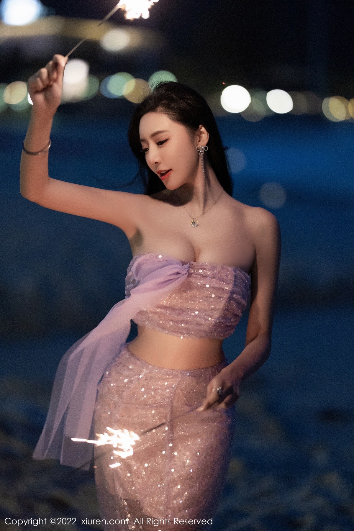 xgyw.top_XiuRen第5161期_女神王馨瑶yanni厦门旅拍黑色轻透内衣配黑丝吊袜完美诱惑写真90P