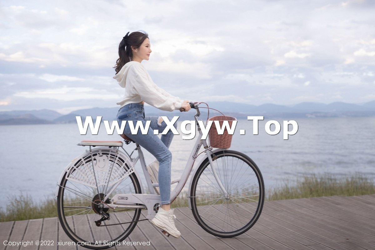 xgyw.top_XiuRen第5159期_模特鱼子酱Fish广州-云南旅拍室内轻透淡红色睡衣撩人诱惑写真82P