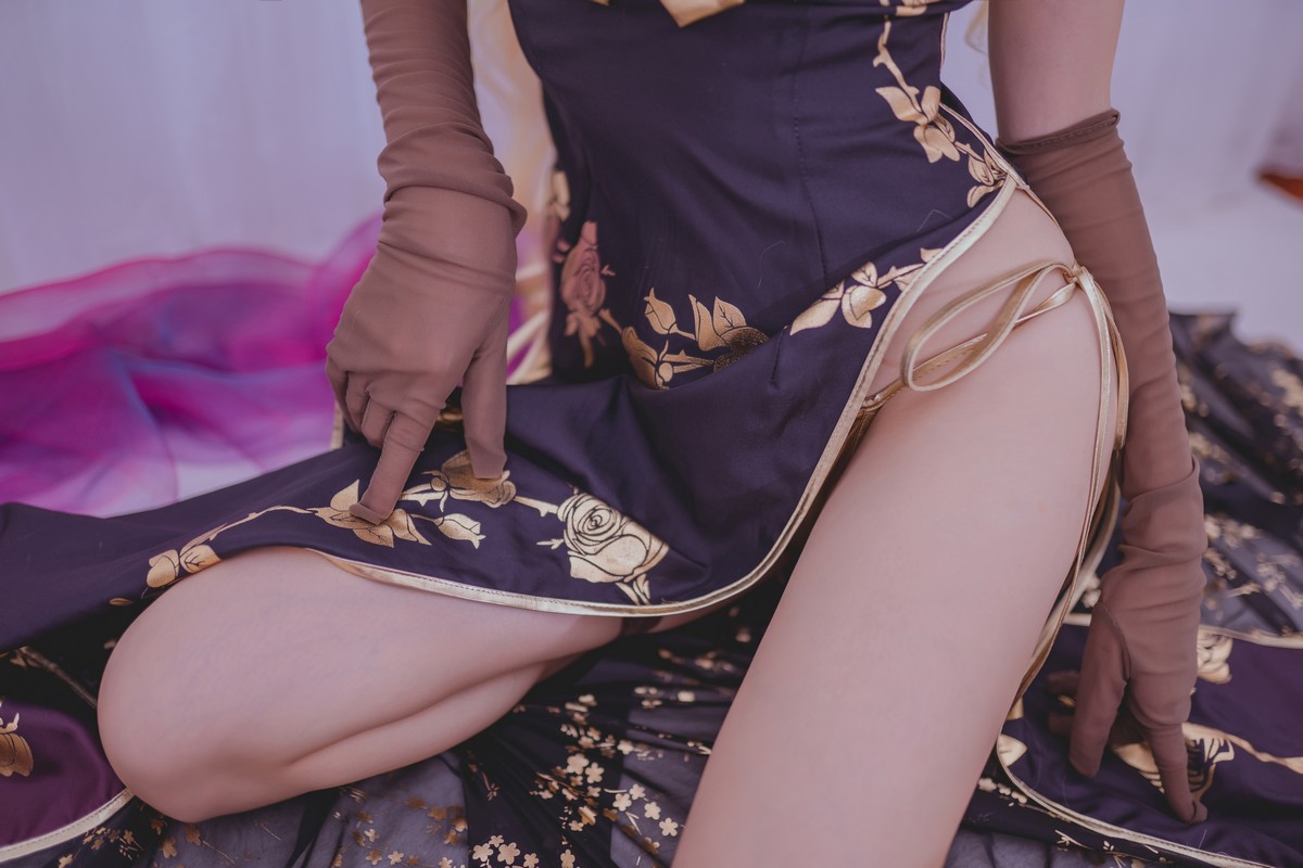 xgyw.top_网络美女前羽幻想金莲主题私房性感露胸旗袍装蕾丝内衣秀傲人豪乳诱惑写真30P