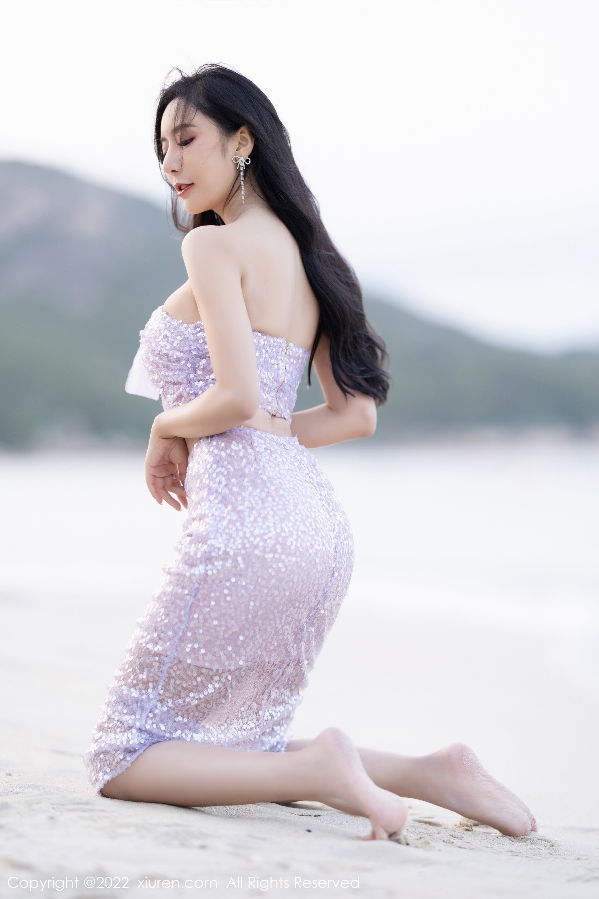 xgyw.top_XiuRen第5161期_女神王馨瑶yanni厦门旅拍黑色轻透内衣配黑丝吊袜完美诱惑写真90P