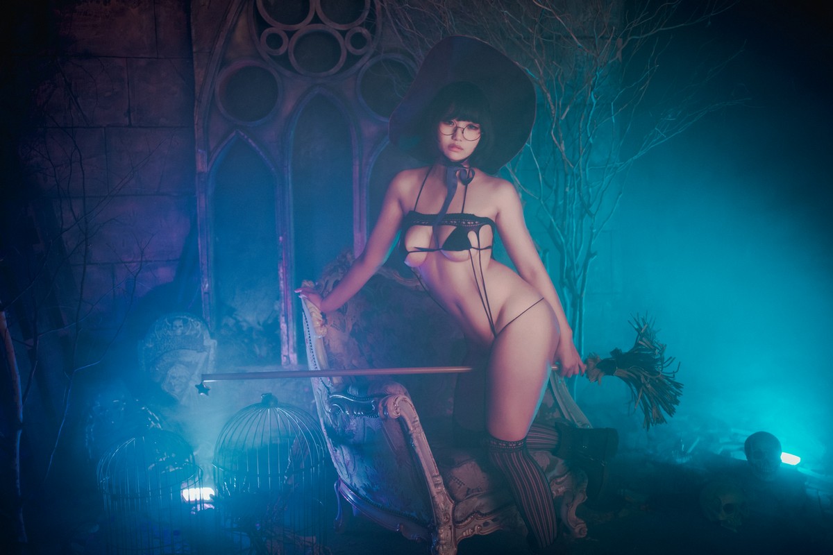 xgyw.top_[DJAWA]No.105_模特Mimmi_Witchs Witchcraft主题私房大尺度全裸露豪乳诱惑写真151P
