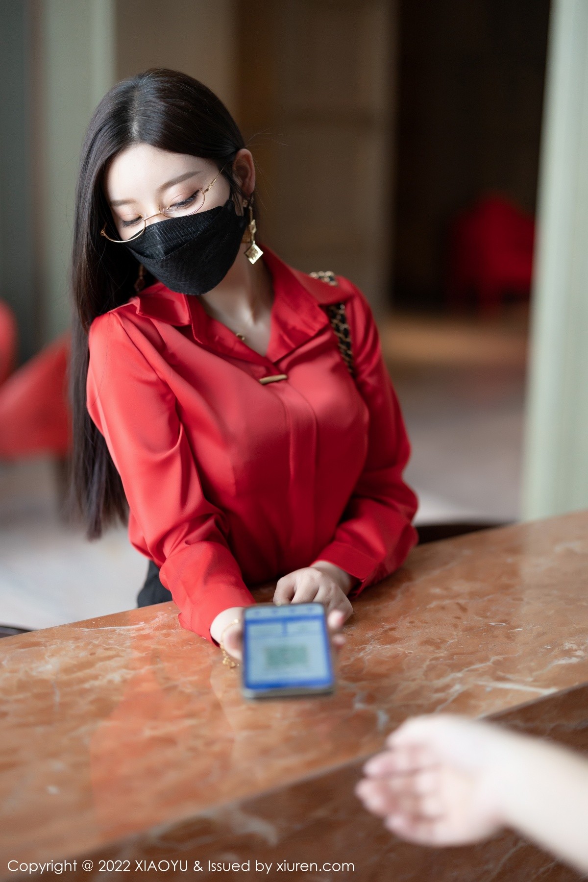 xgyw.top_[XiaoYu画语界]Vol.801_女神杨晨晨Yome私房半脱露超薄无内黑丝秀翘臀美腿诱惑写真106P