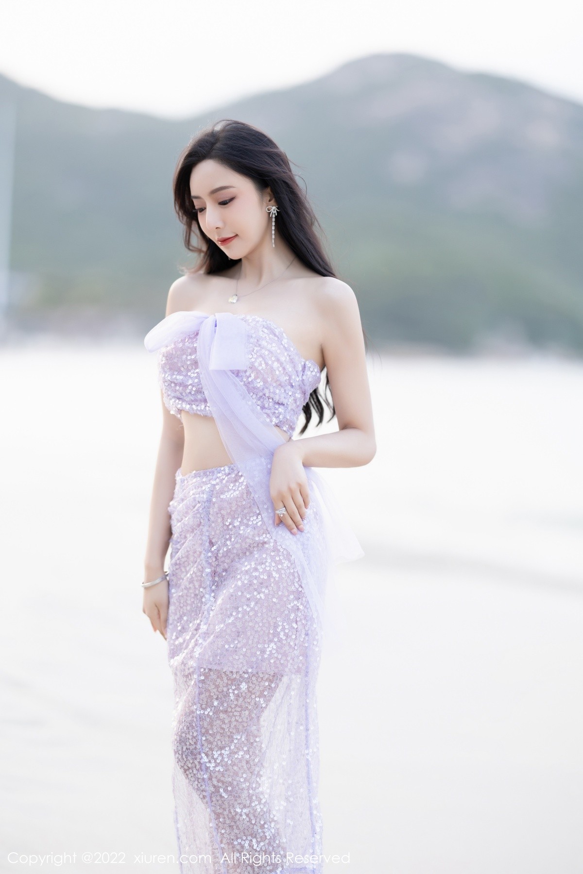 xgyw.top_XiuRen第5161期_女神王馨瑶yanni厦门旅拍黑色轻透内衣配黑丝吊袜完美诱惑写真90P