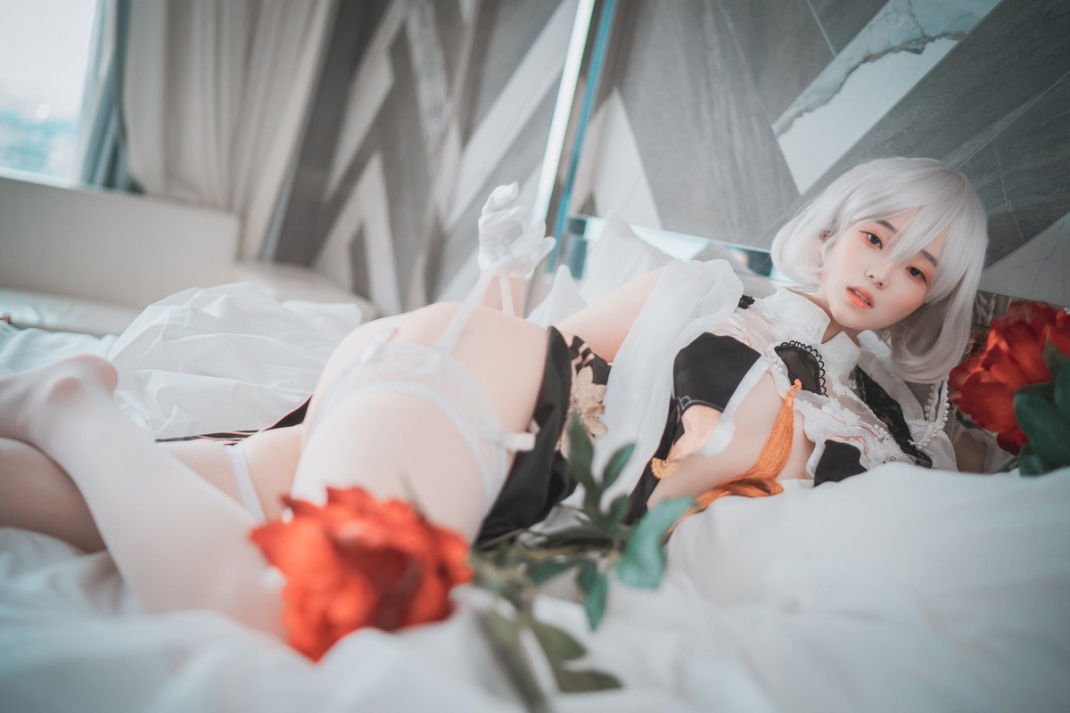 xgyw.top_[DJAWA]No.108_模特Bambi_Azur Lane HMS Sirius主题性感服饰配蕾丝吊袜诱惑写真73P