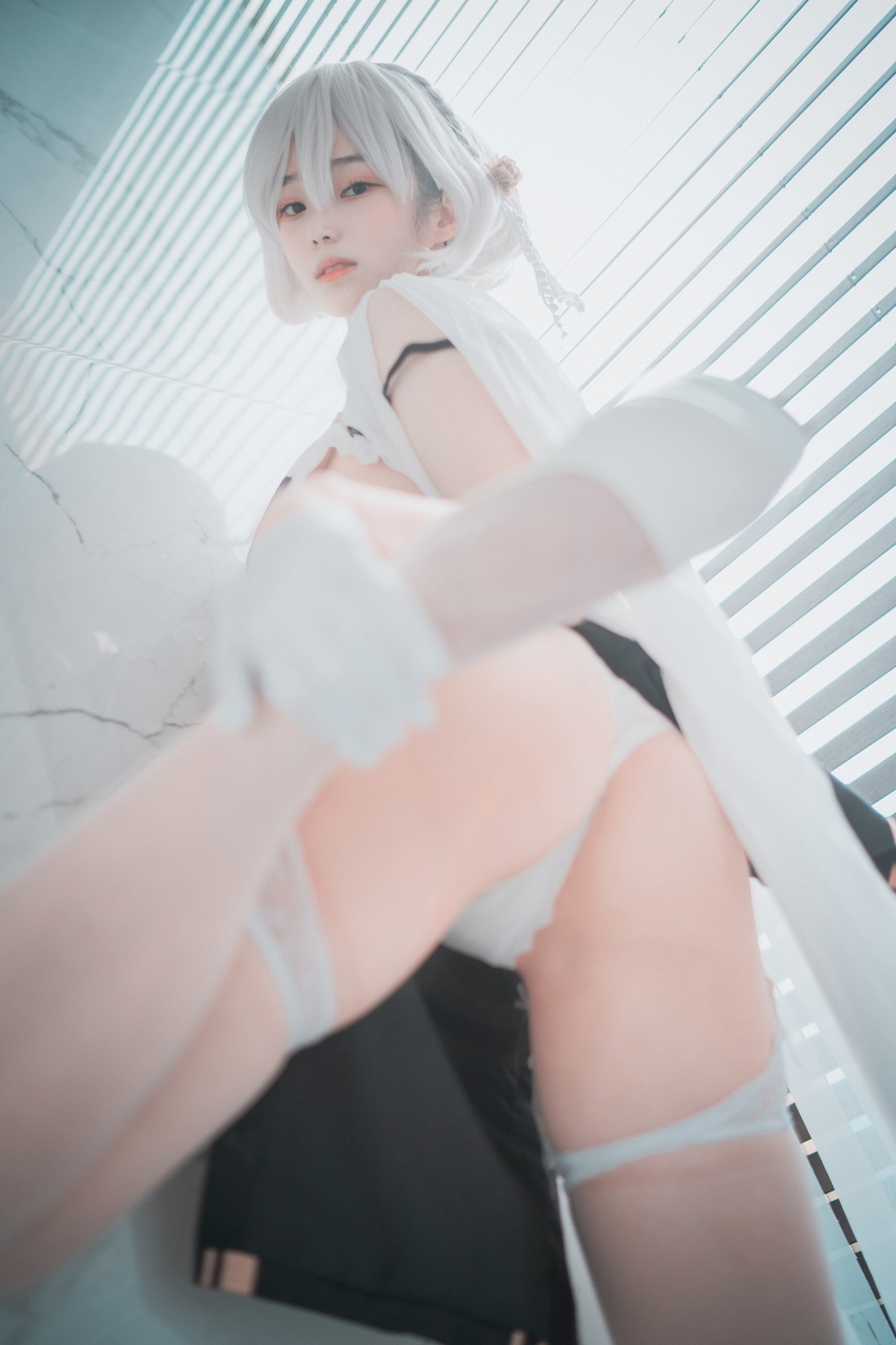 xgyw.top_[DJAWA]No.108_模特Bambi_Azur Lane HMS Sirius主题性感服饰配蕾丝吊袜诱惑写真73P