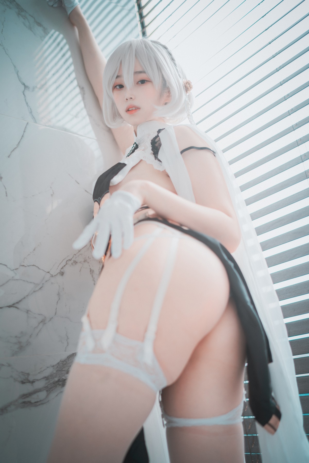 xgyw.top_[DJAWA]No.108_模特Bambi_Azur Lane HMS Sirius主题性感服饰配蕾丝吊袜诱惑写真73P