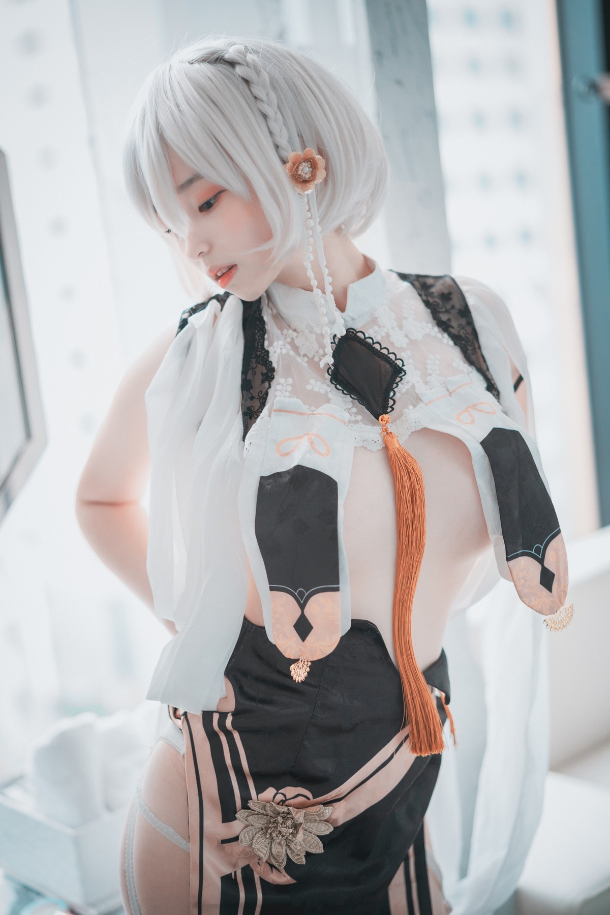 xgyw.top_[DJAWA]No.108_模特Bambi_Azur Lane HMS Sirius主题性感服饰配蕾丝吊袜诱惑写真73P