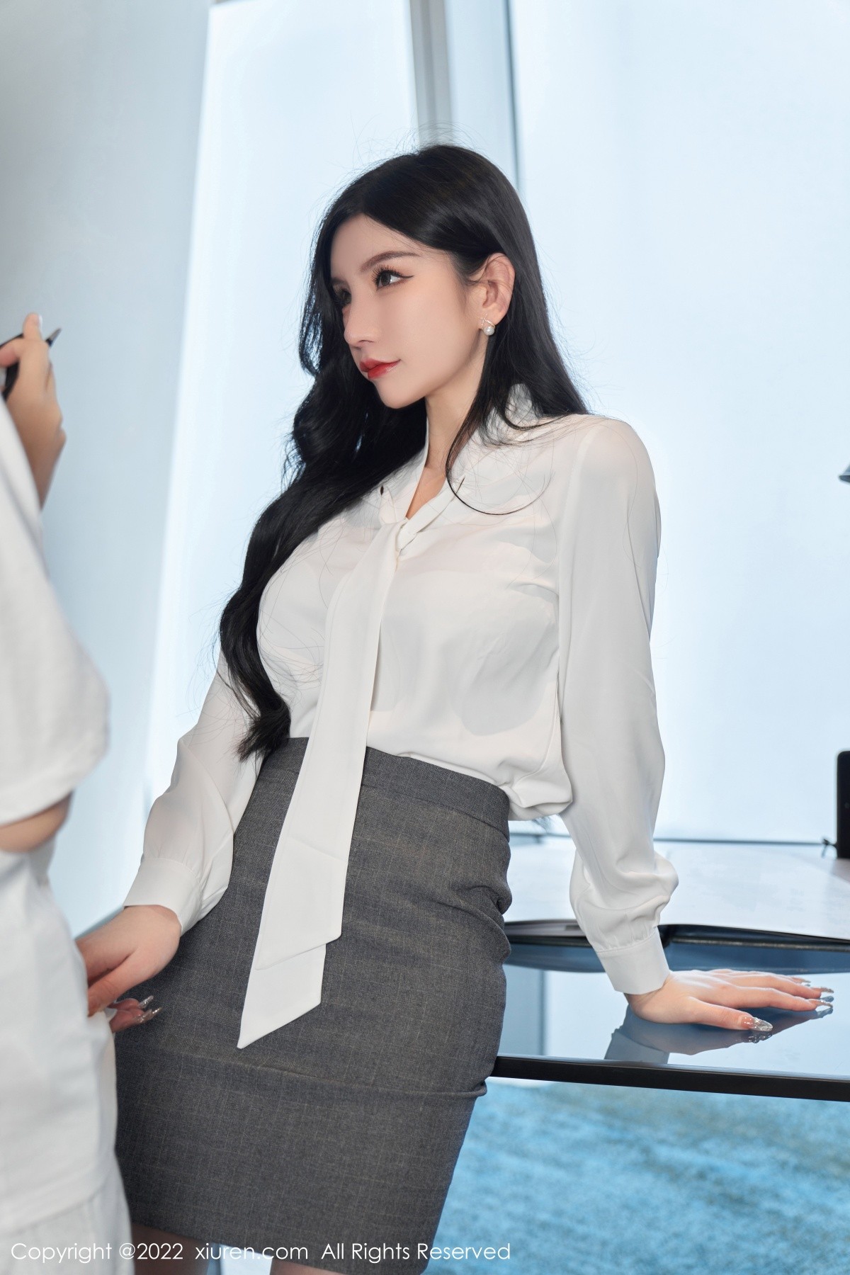 xgyw.top_XiuRen第5177期_女神周于希Sally心愿旅拍性感职业装 黑色情趣服饰完美诱惑写真81P