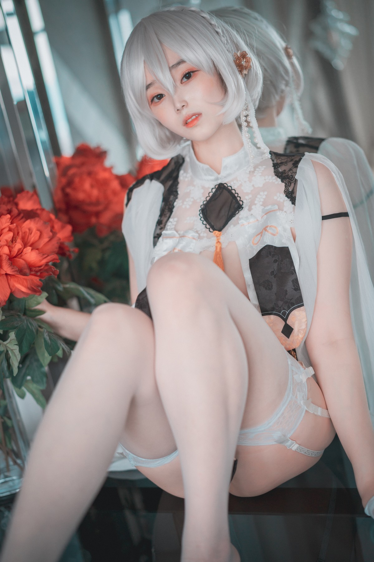 xgyw.top_[DJAWA]No.108_模特Bambi_Azur Lane HMS Sirius主题性感服饰配蕾丝吊袜诱惑写真73P