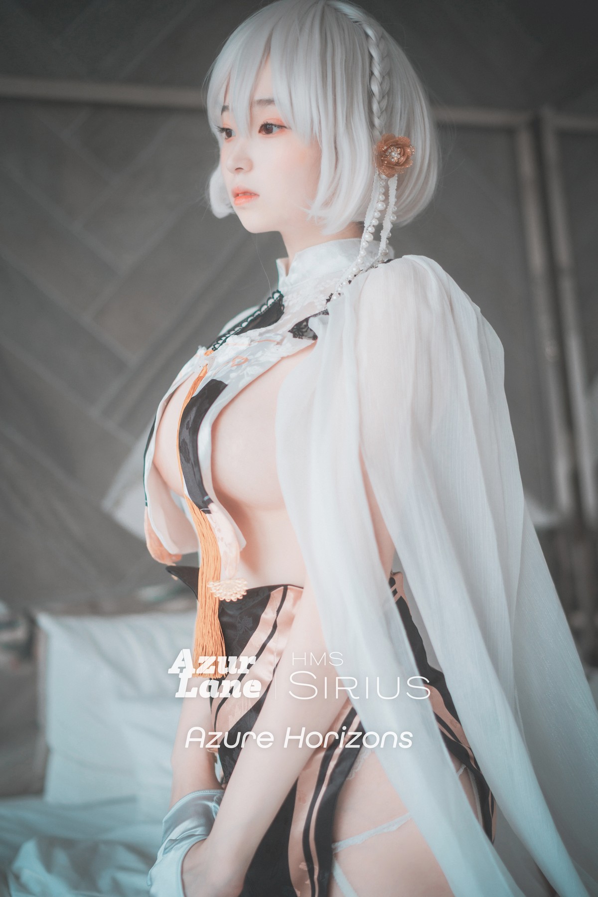 xgyw.top_[DJAWA]No.108_模特Bambi_Azur Lane HMS Sirius主题性感服饰配蕾丝吊袜诱惑写真73P