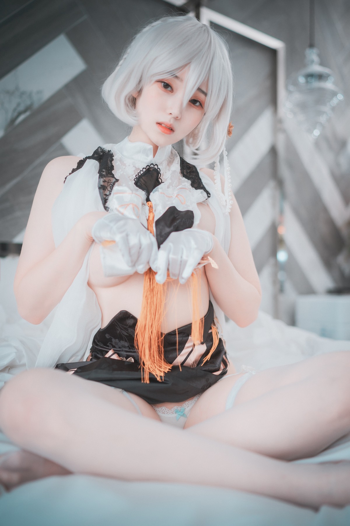 xgyw.top_[DJAWA]No.108_模特Bambi_Azur Lane HMS Sirius主题性感服饰配蕾丝吊袜诱惑写真73P