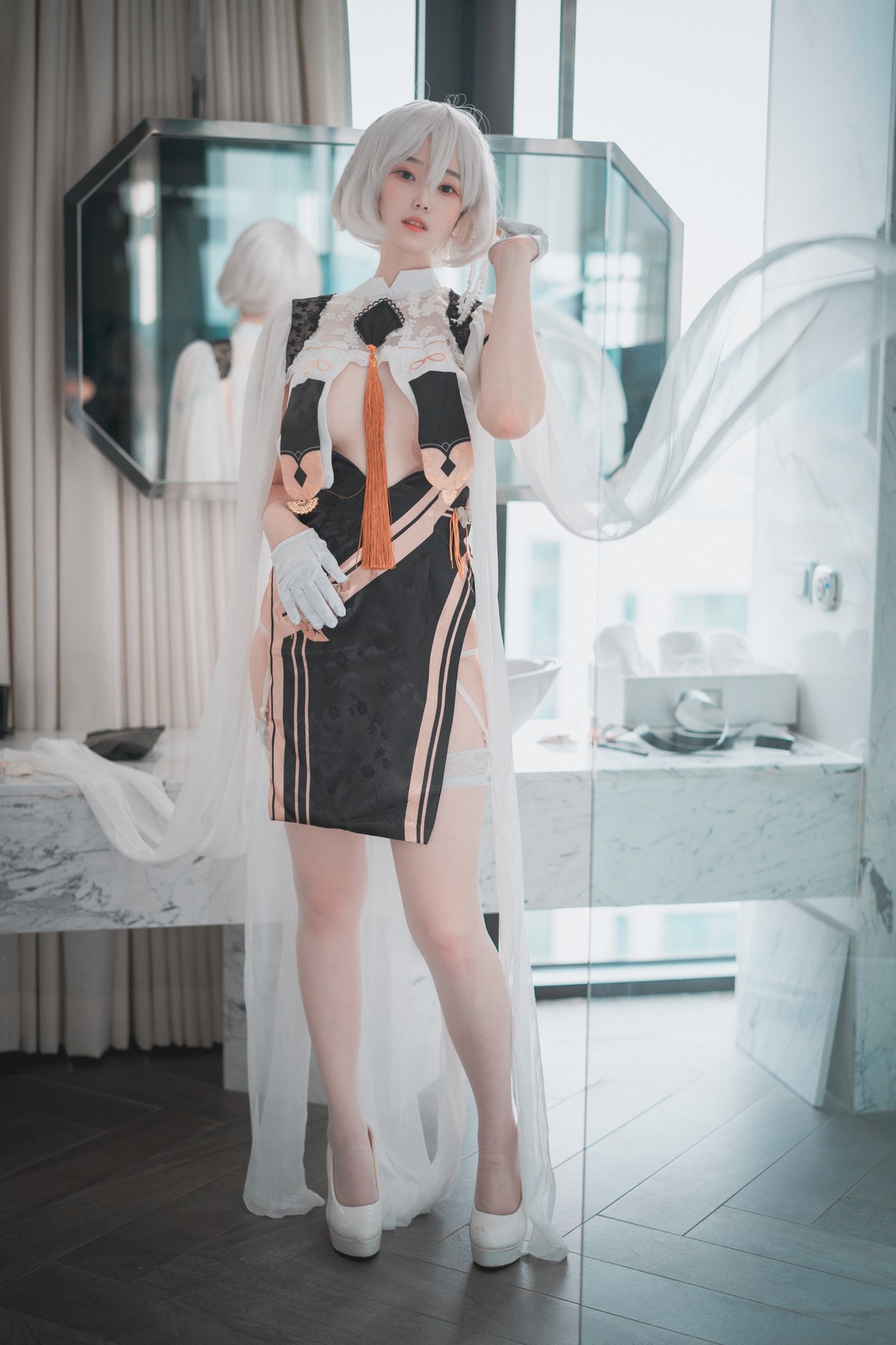 xgyw.top_[DJAWA]No.108_模特Bambi_Azur Lane HMS Sirius主题性感服饰配蕾丝吊袜诱惑写真73P