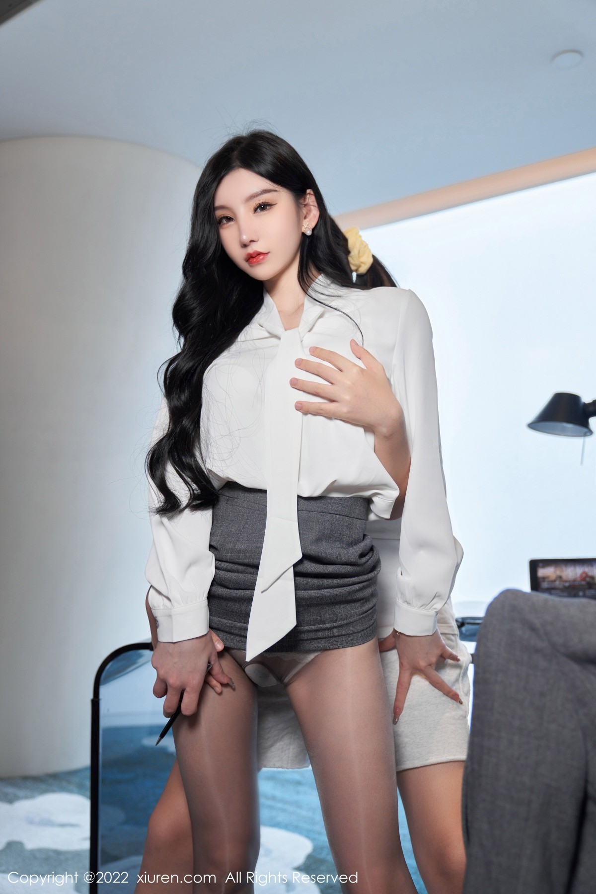 xgyw.top_XiuRen第5177期_女神周于希Sally心愿旅拍性感职业装 黑色情趣服饰完美诱惑写真81P