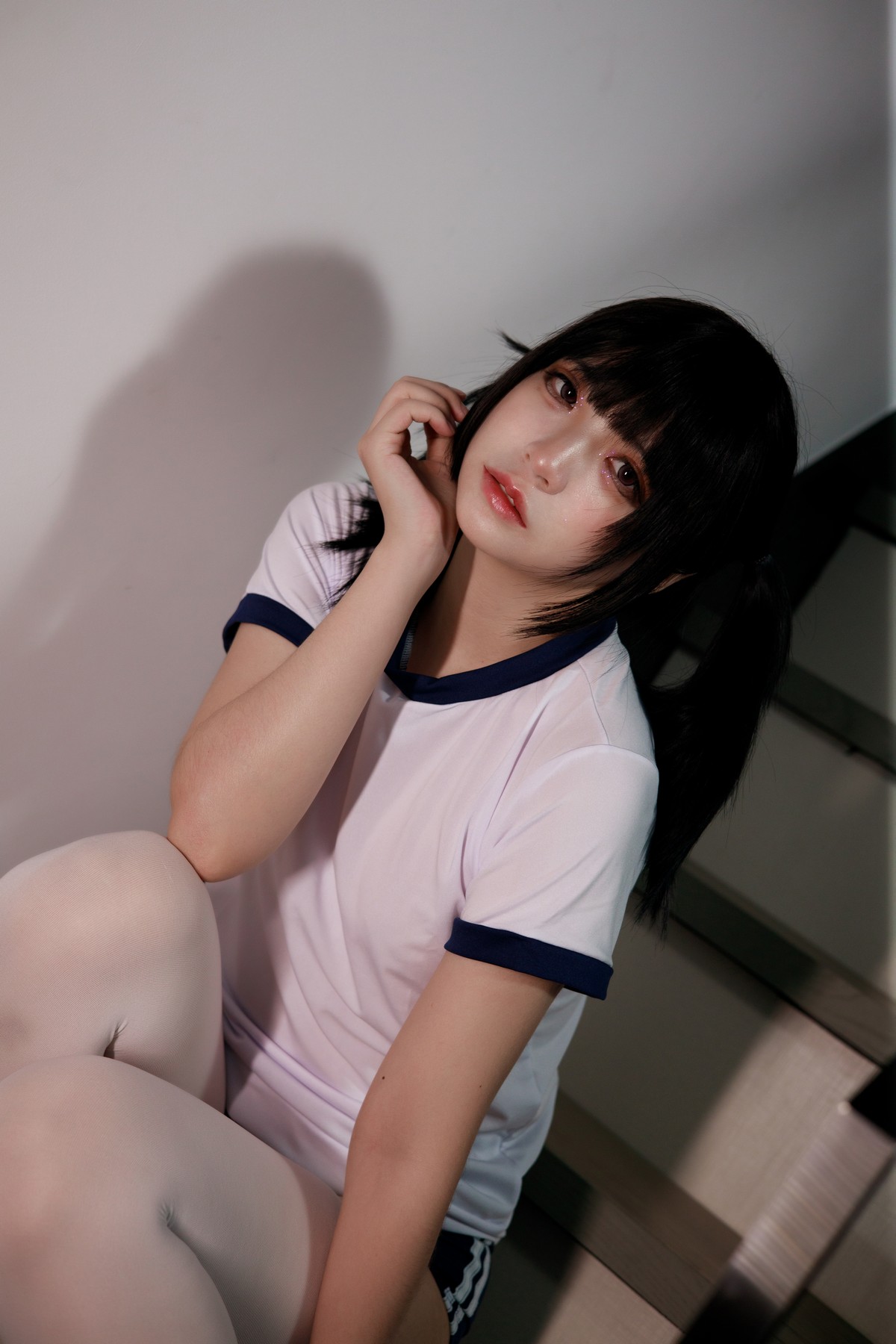 xgyw.top_网络美女疯猫ss白色情人节福袋体操服主题性感运动服配白丝袜秀美腿诱惑写真41P