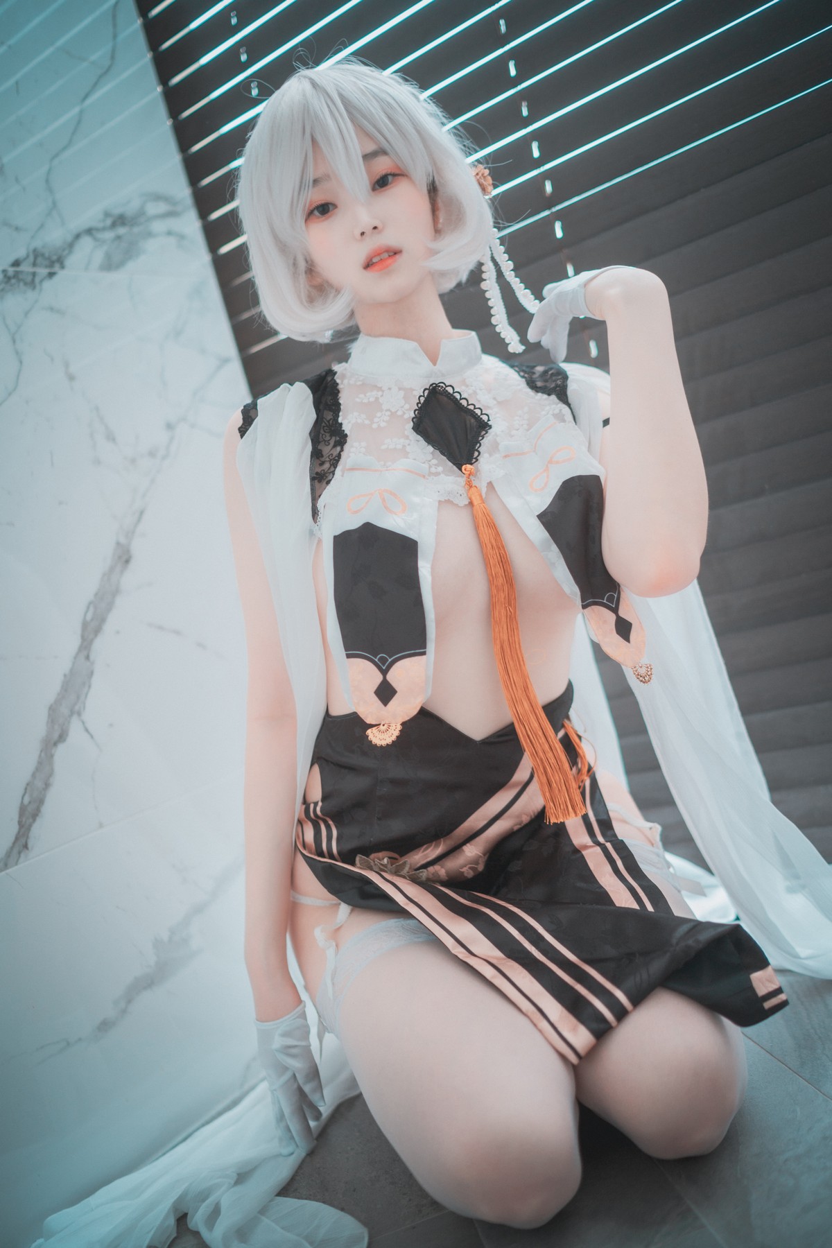xgyw.top_[DJAWA]No.108_模特Bambi_Azur Lane HMS Sirius主题性感服饰配蕾丝吊袜诱惑写真73P