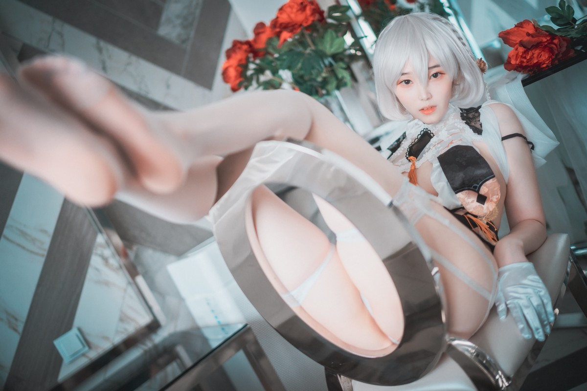 xgyw.top_[DJAWA]No.108_模特Bambi_Azur Lane HMS Sirius主题性感服饰配蕾丝吊袜诱惑写真73P