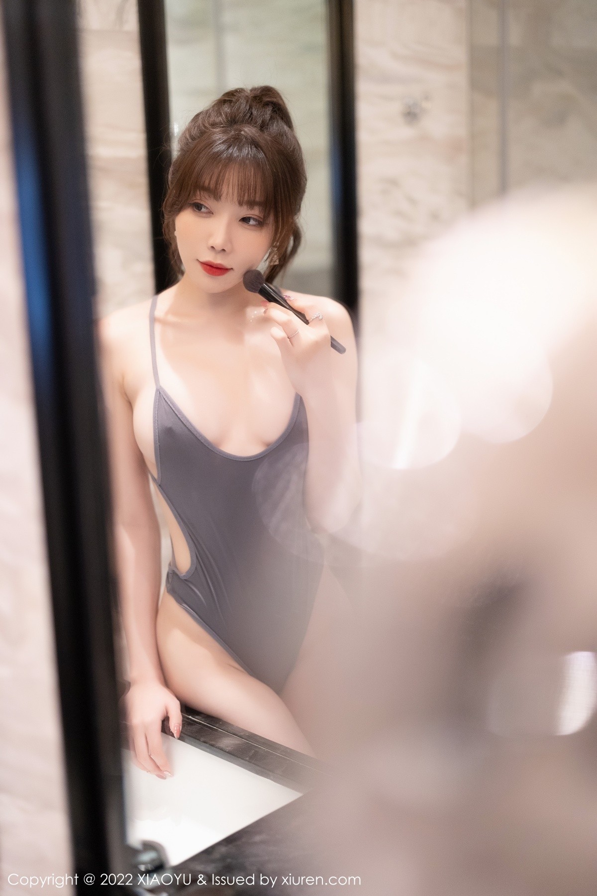 xgyw.top_[XiaoYu画语界]Vol.805_女神芝芝Booty灰色高叉连体衣配灰色丝袜秀翘臀美腿诱惑写真89P