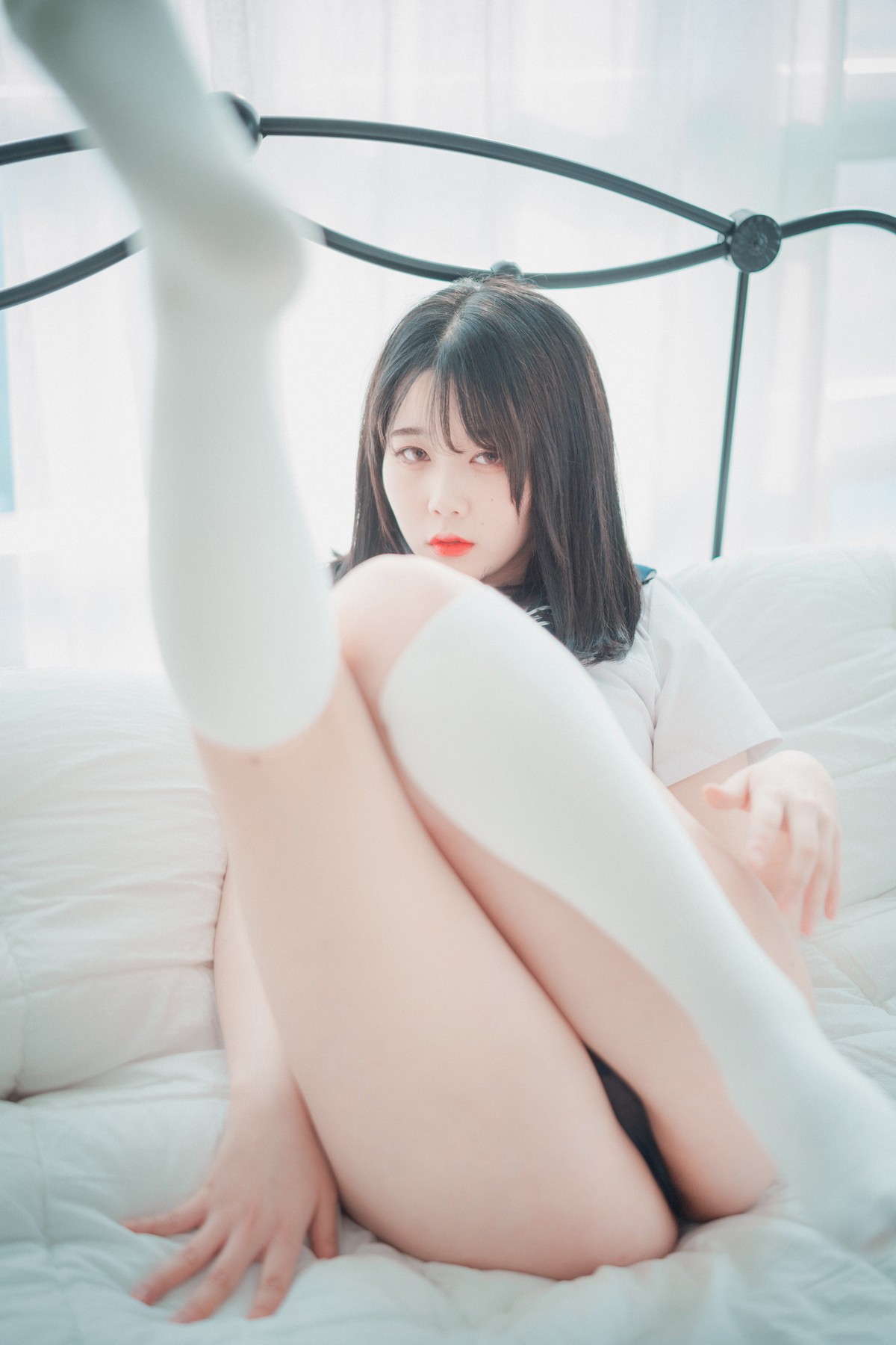 xgyw.top_[DJAWA]No.109_模特Zia_Swimming Lessons主题性感黑色连体泳衣秀翘臀美腿诱惑写真48P