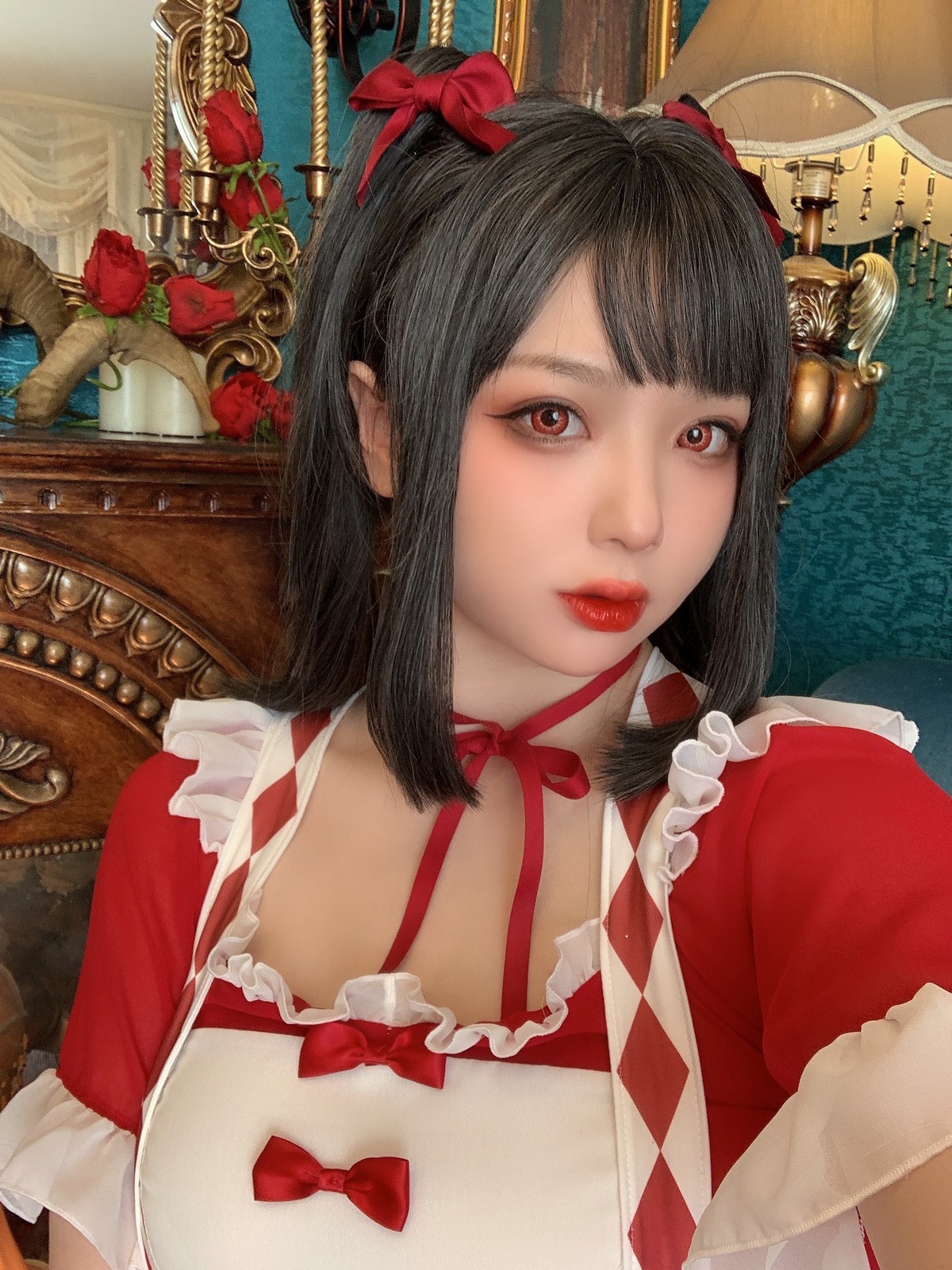 xgyw.top_网络美女皮皮奶元月贺图主题私房性感开胸女仆装露傲人豪乳遮点极致诱惑写真38P
