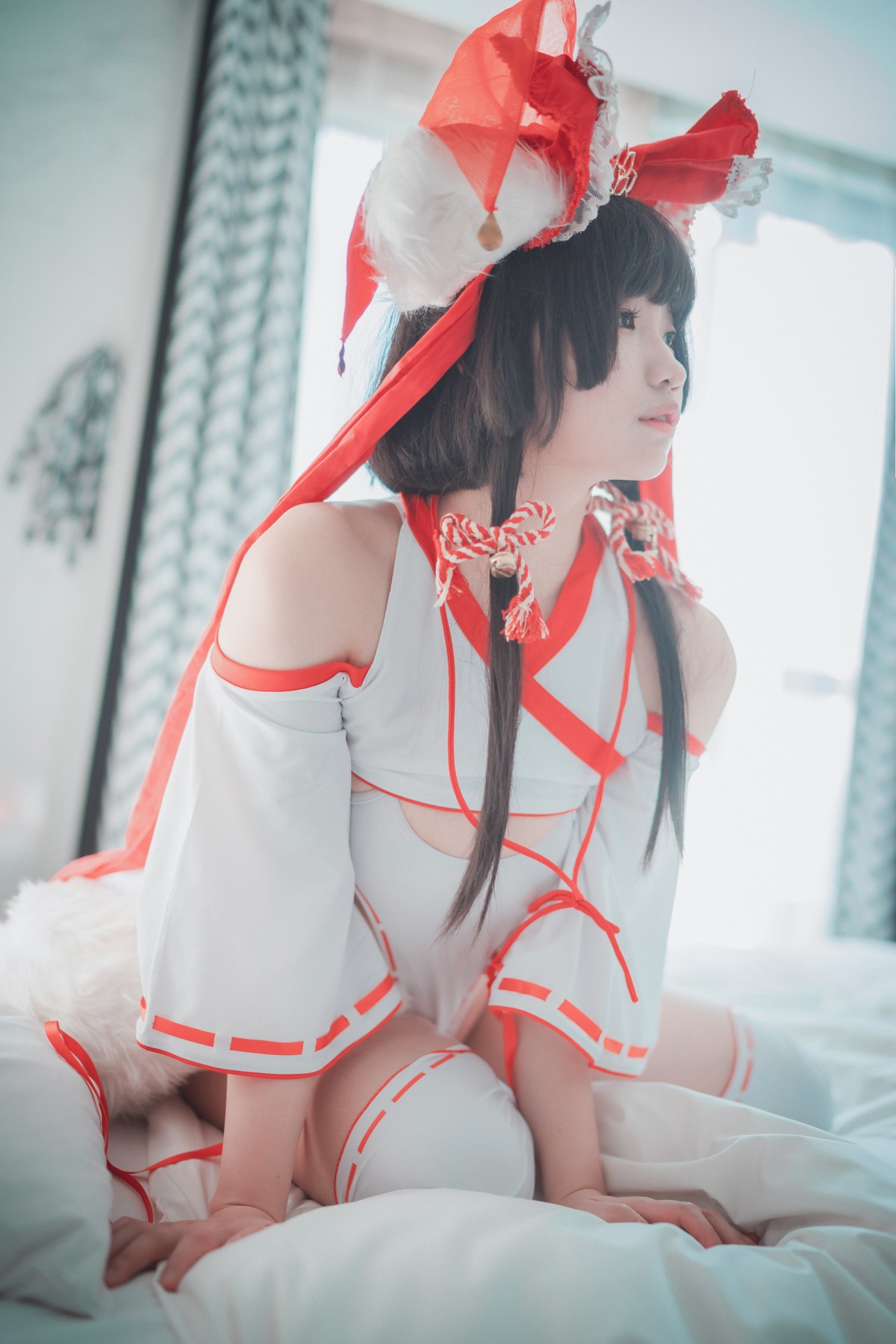xgyw.top_[DJAWA]No.113_模特Mimmi_Kitsune Miko主题私房性感白色高叉连体衣撩人诱惑写真65P