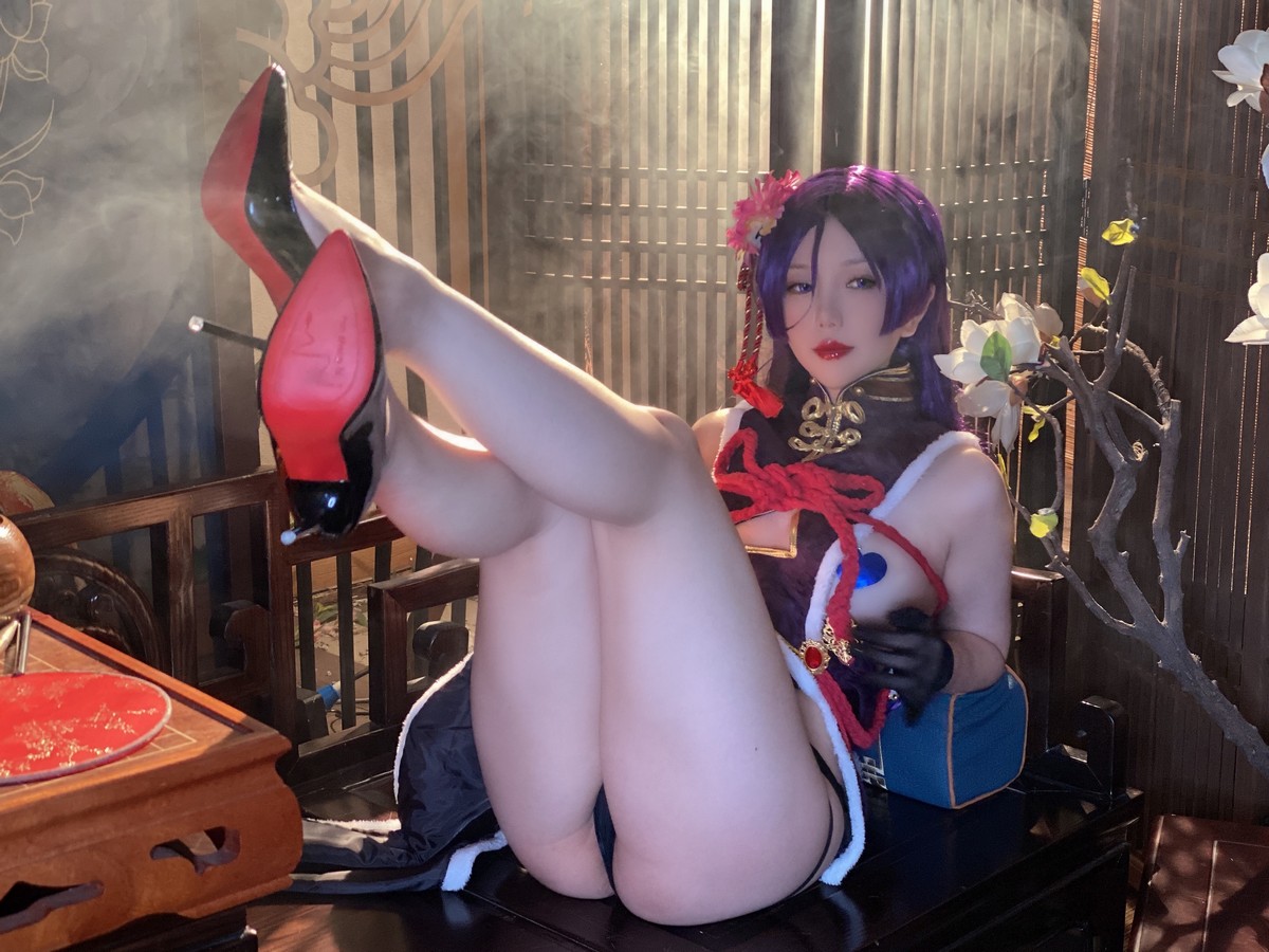 xgyw.top_网络美女一北亦北奶光新春旗袍主题私房性感真空旗袍露豪乳遮点极致诱惑写真42P