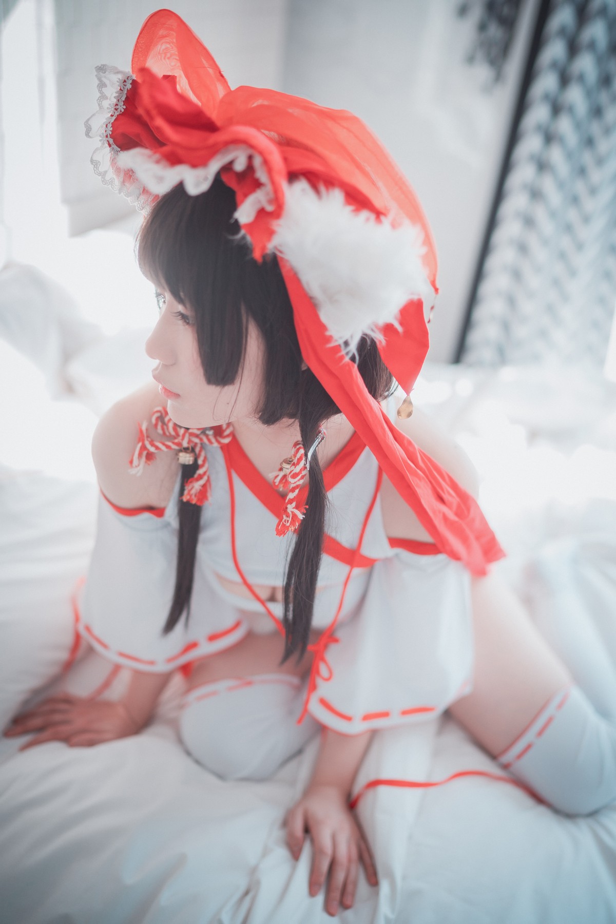 xgyw.top_[DJAWA]No.113_模特Mimmi_Kitsune Miko主题私房性感白色高叉连体衣撩人诱惑写真65P