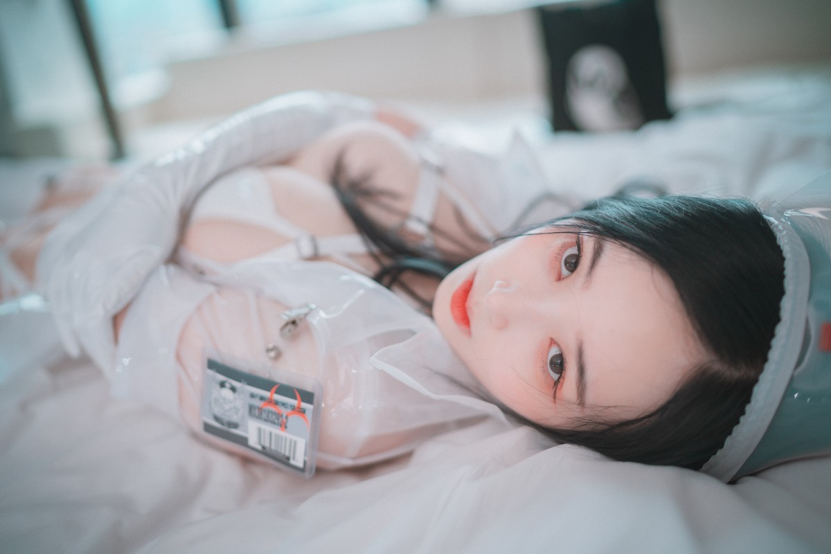 xgyw.top_[DJAWA]No.116_模特Bambi_Nurse Nation(White ver)主题白色胶衣护士装撩人诱惑写真82P