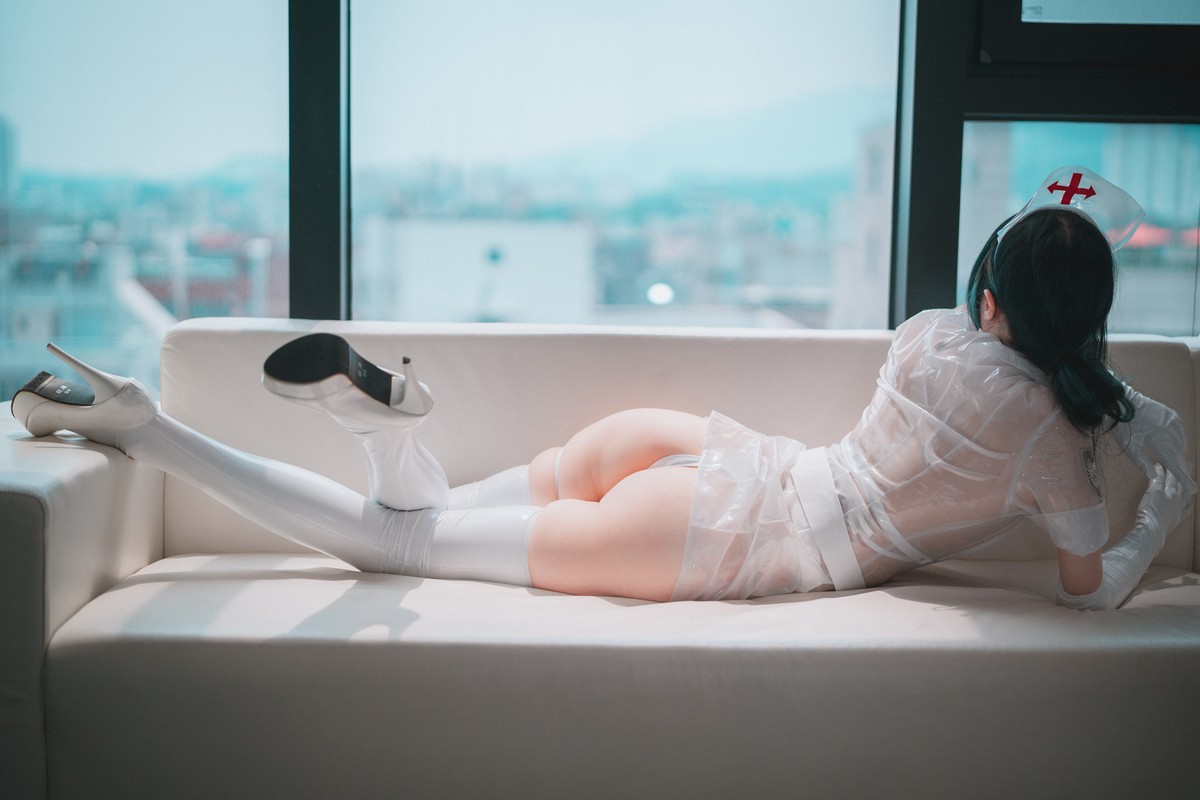 xgyw.top_[DJAWA]No.116_模特Bambi_Nurse Nation(White ver)主题白色胶衣护士装撩人诱惑写真82P