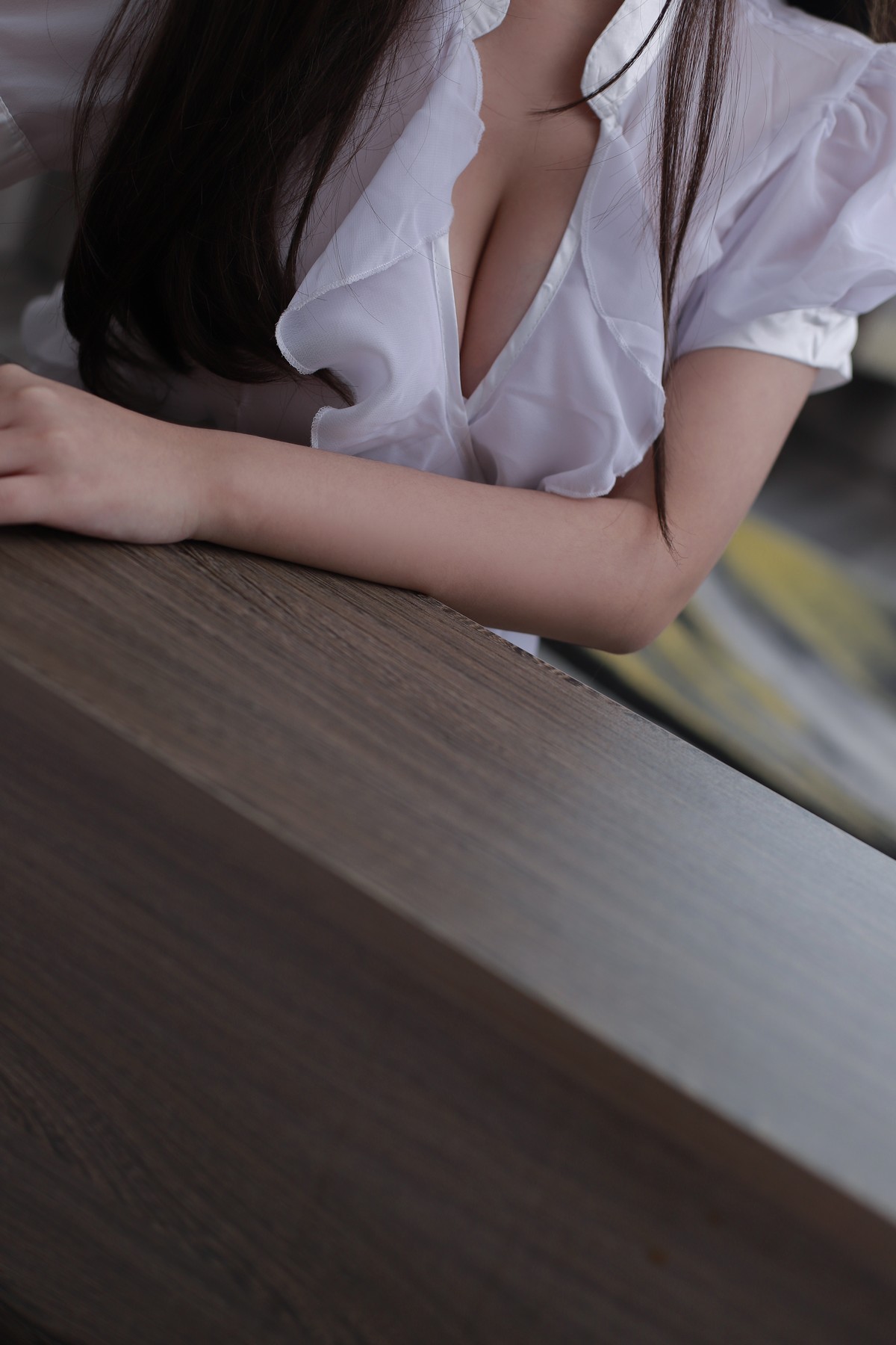 xgyw.top_Cosplay美女日奈娇幸子主题性感白色薄透上衣配黑短裙露黑丝裤袜撩人诱惑写真40P