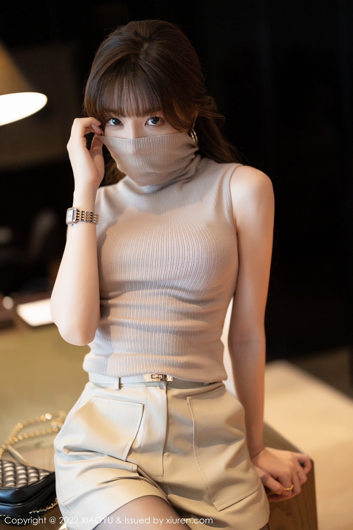 xgyw.top_[XiaoYu画语界]Vol.808_模特芝芝Booty杏色收身上衣配性感短裙超薄黑丝秀翘臀诱惑写真100P