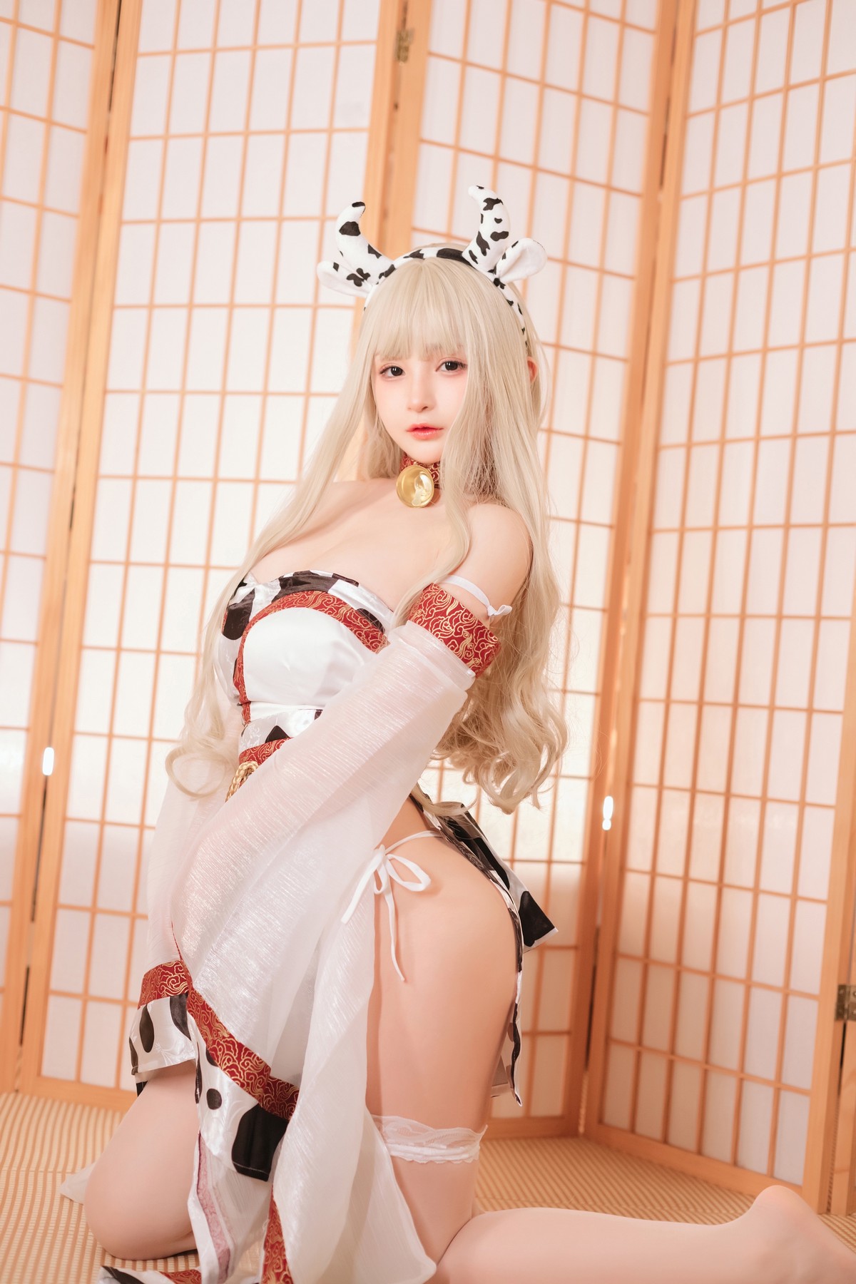 xgyw.top_网络美女桜井宁宁牛牛子和服主题私房性感低胸服饰配丁字裤秀完美身材诱惑写真47P