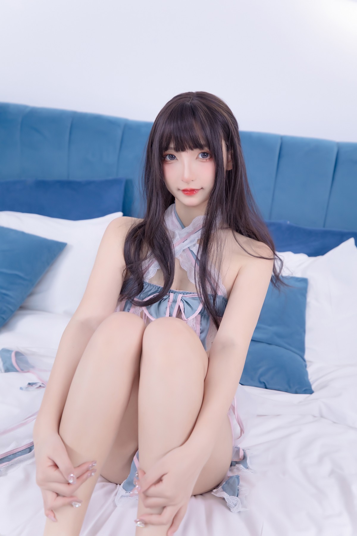 xgyw.top_萝莉美女神楽板真冬飘飘欲仙主题私房性感白色带粉蕾丝服饰秀美腿玉足诱惑写真75P