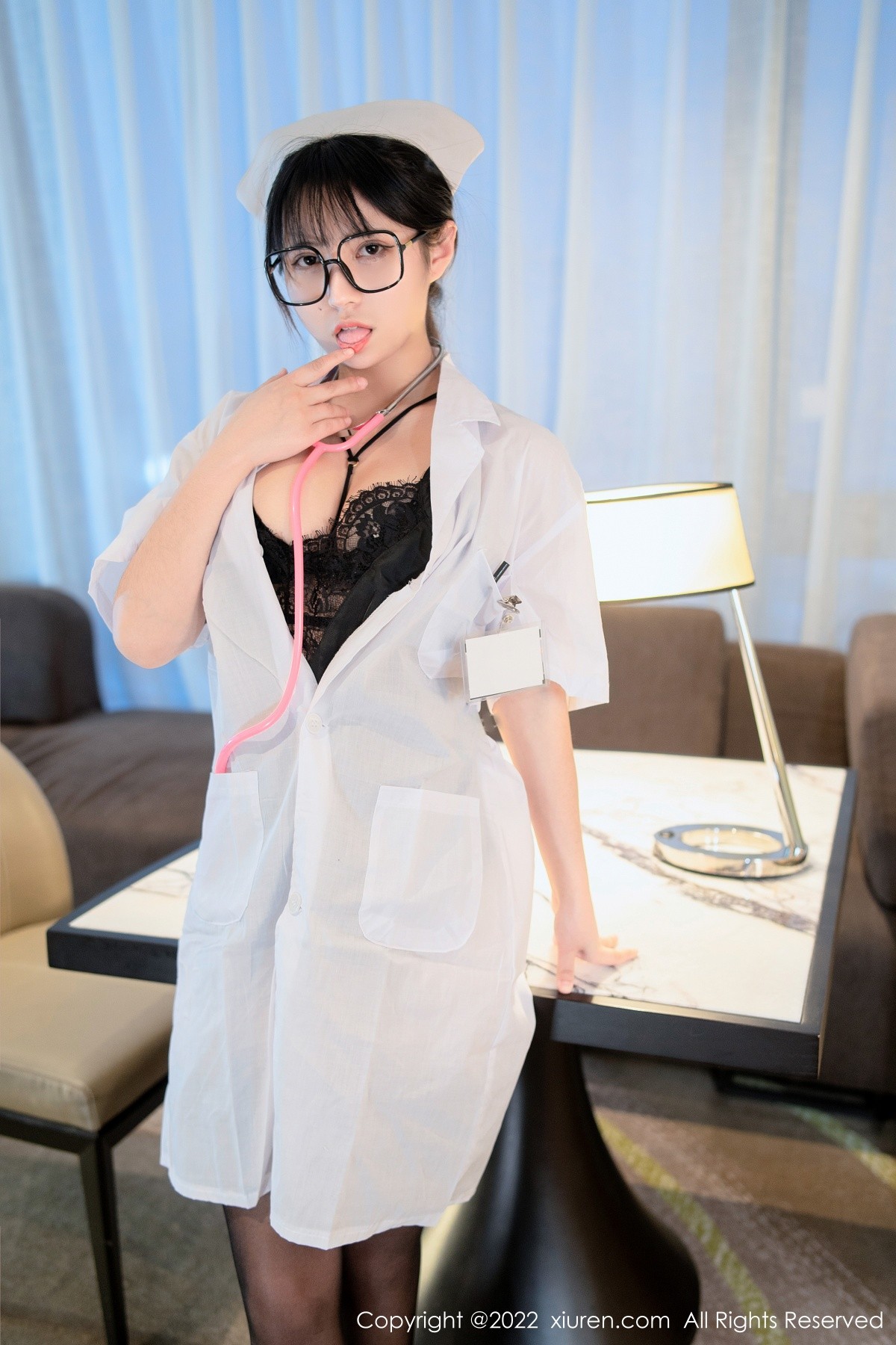 xgyw.top_XiuRen第5202期_模特久久Aimee私房性感白衣天使服饰下黑色蕾丝内衣诱惑写真62P