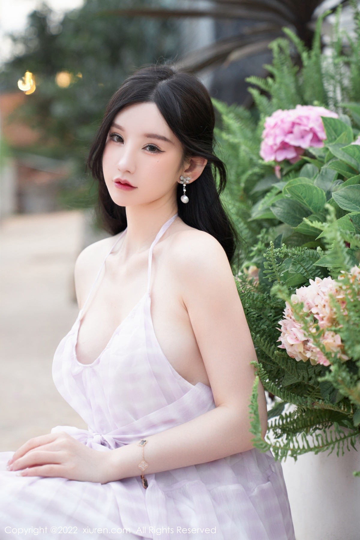 xgyw.top_XiuRen第5207期_女神周于希Sally心愿旅拍脱连衣长裙露性感白色网纱内衣诱惑写真79P