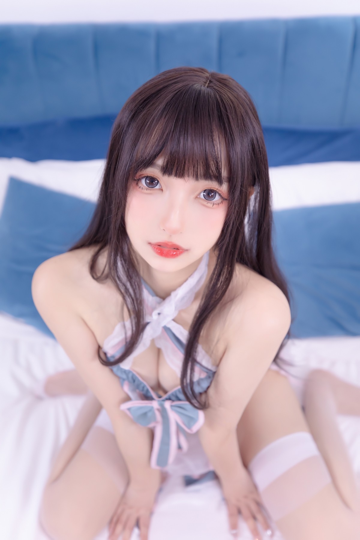 xgyw.top_萝莉美女神楽板真冬飘飘欲仙主题私房性感白色带粉蕾丝服饰秀美腿玉足诱惑写真75P