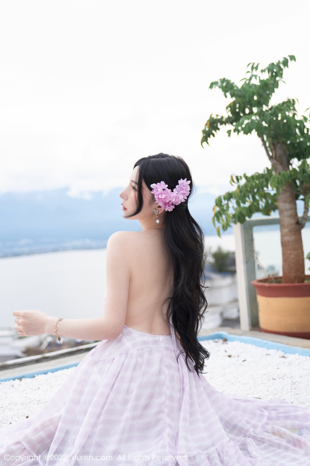 xgyw.top_XiuRen第5207期_女神周于希Sally心愿旅拍脱连衣长裙露性感白色网纱内衣诱惑写真79P