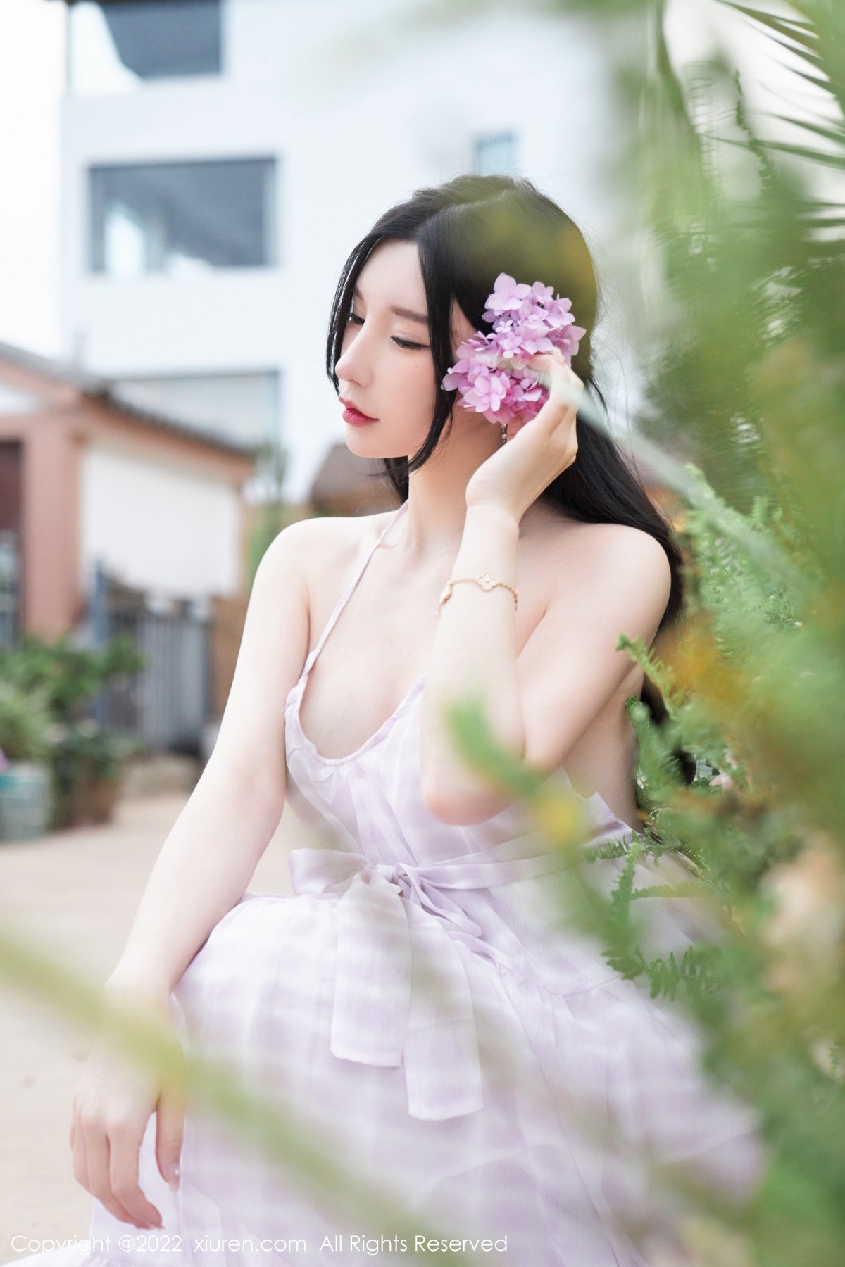 xgyw.top_XiuRen第5207期_女神周于希Sally心愿旅拍脱连衣长裙露性感白色网纱内衣诱惑写真79P