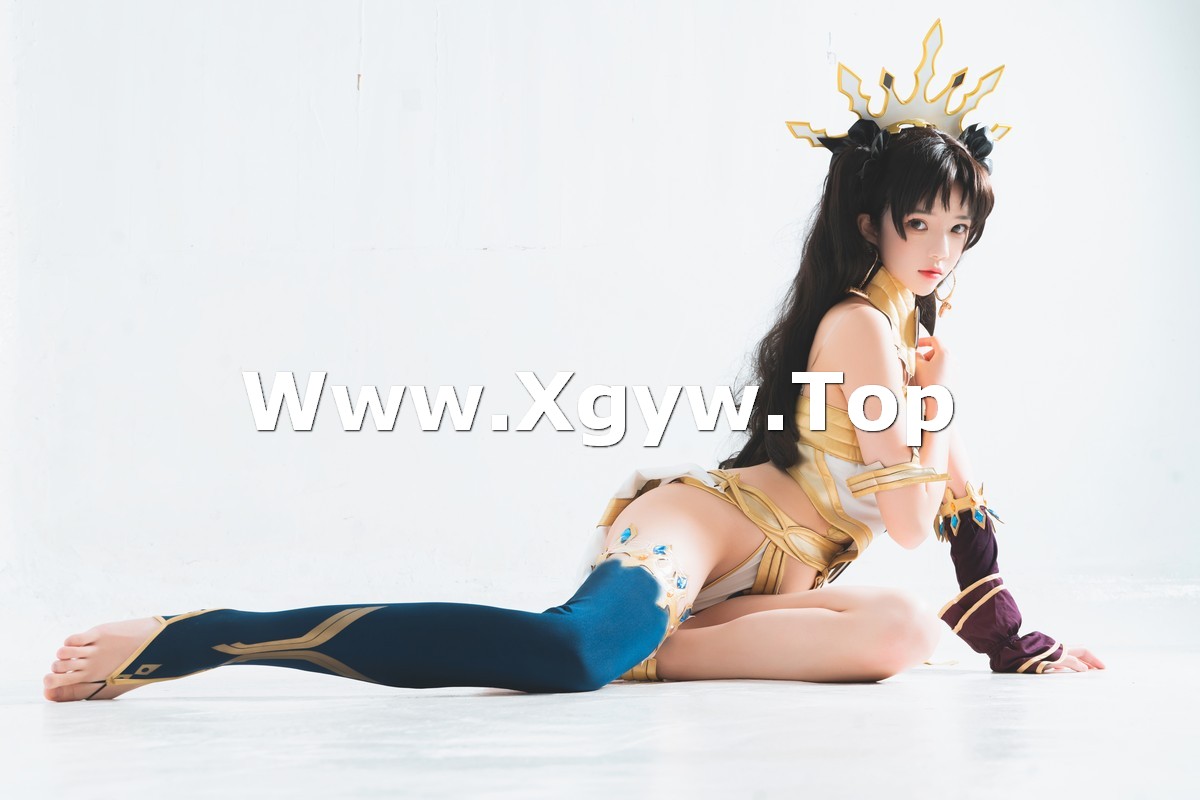 xgyw.top_网络美女桜桃喵弓凛Cos主题私房性感白色服饰秀完美身材翘臀美腿迷人诱惑写真44P